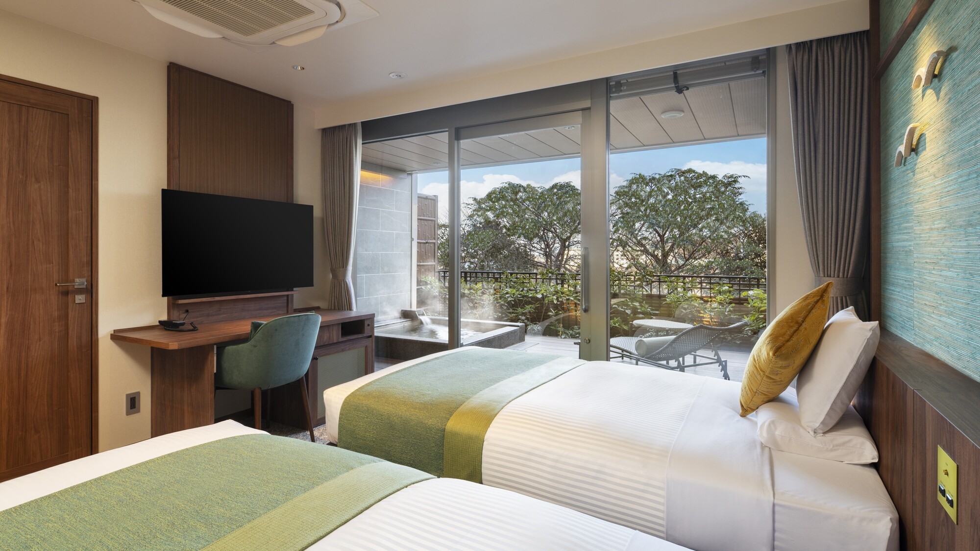 【温泉露天風呂付き】スーペリアツイン