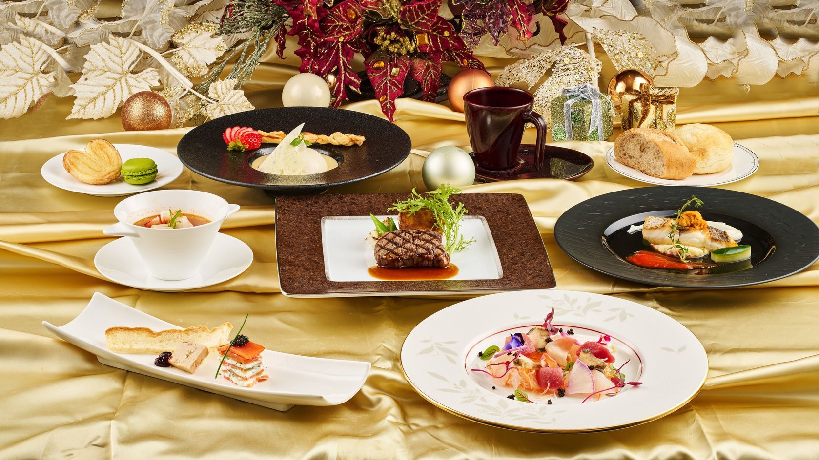 【2025★Christmas】特別な夜に…洋食グランノエルディナーコース★ツリーを望む眺望確約♪