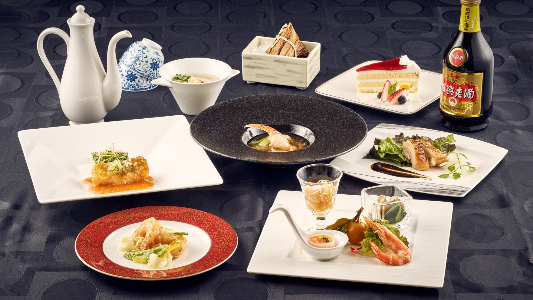 【早期割45/2食付】お部屋は7階以上確約☆スタンダードディナー（洋食 or 中華）