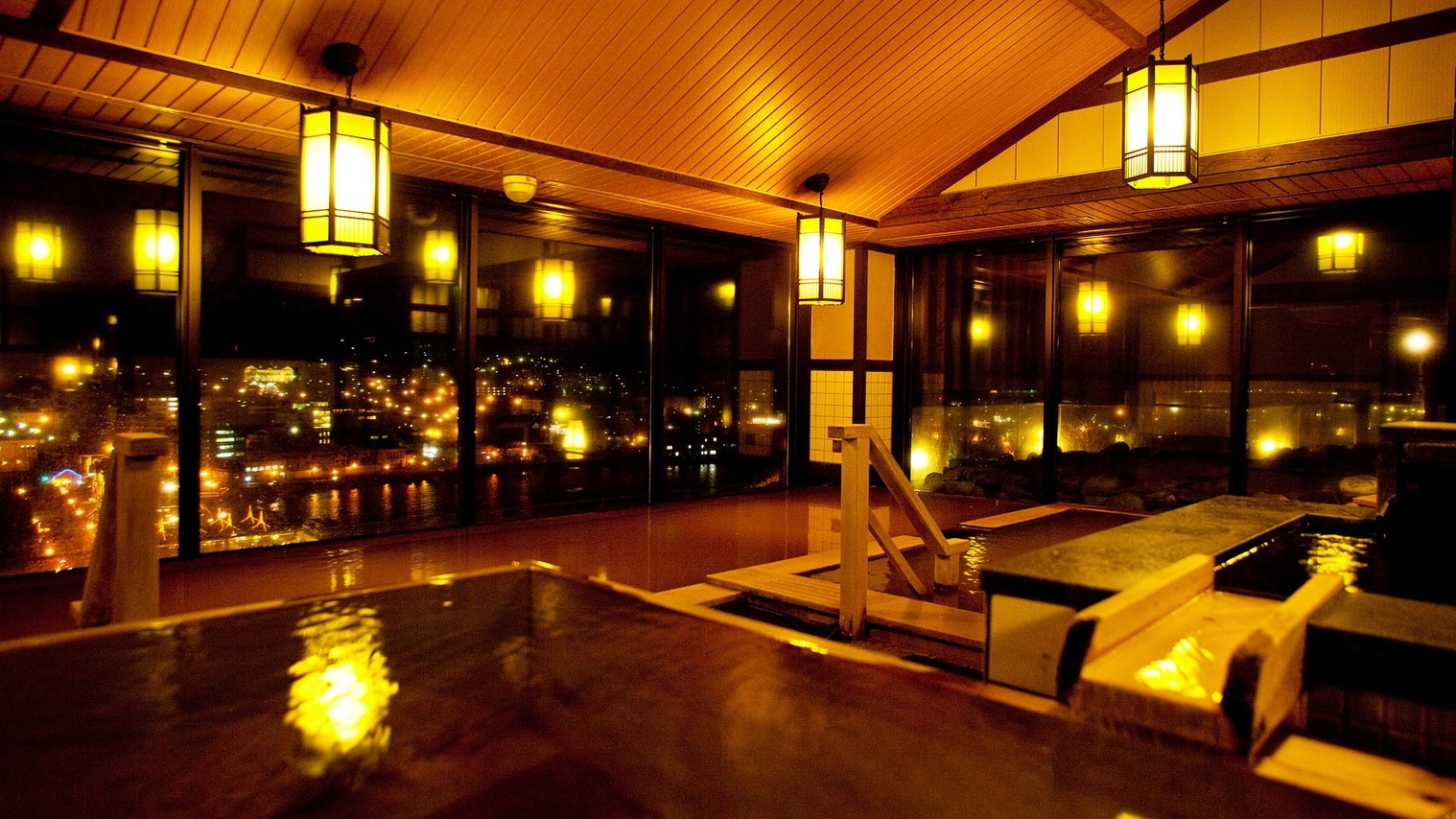 【温泉SALE】最上階に温泉大浴場完備＆ホテル自慢の朝食バイキング付☆