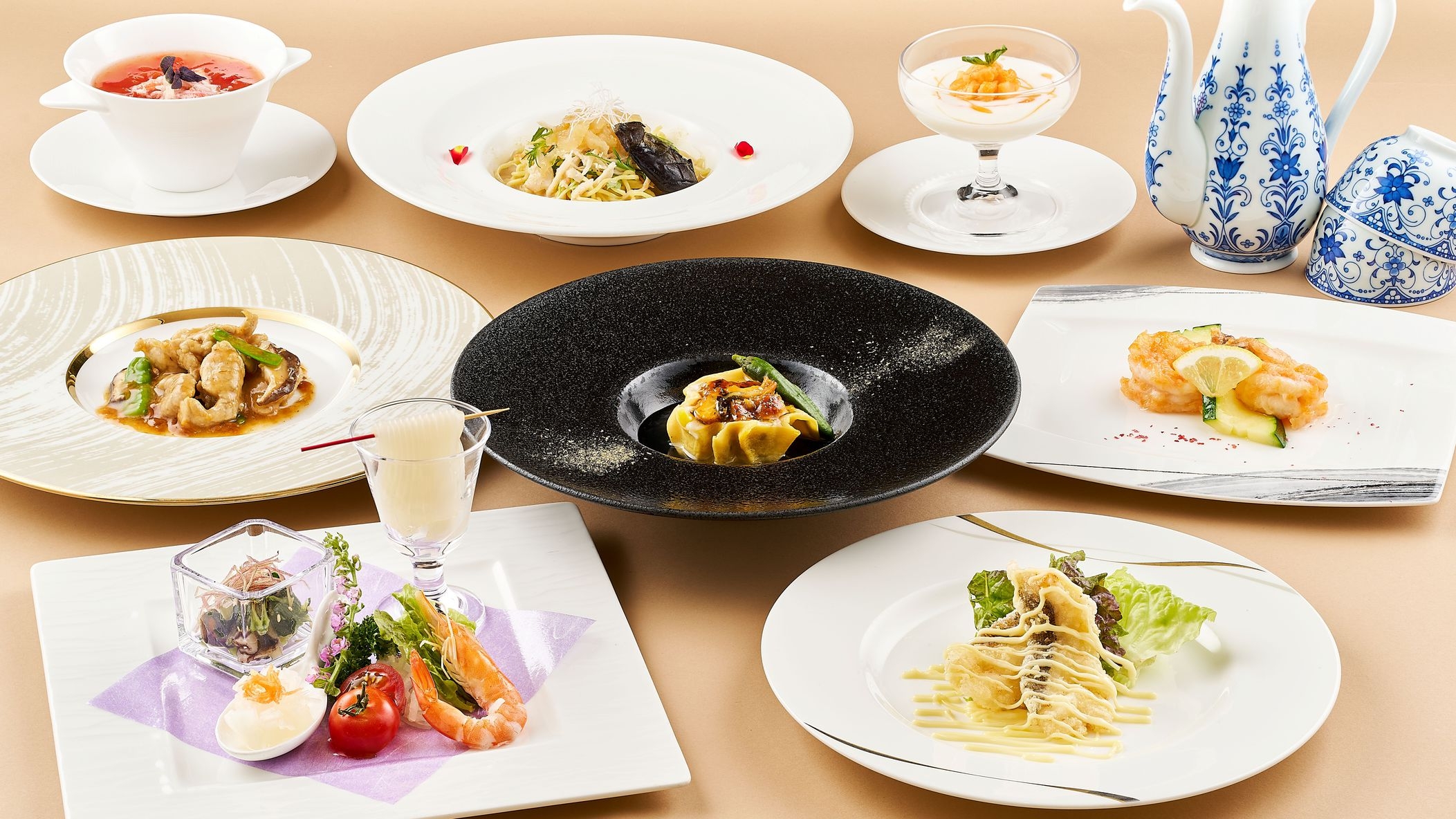 【早期割90/2食付】お部屋は8階以上確約☆スタンダードディナー（洋食 or 中華）