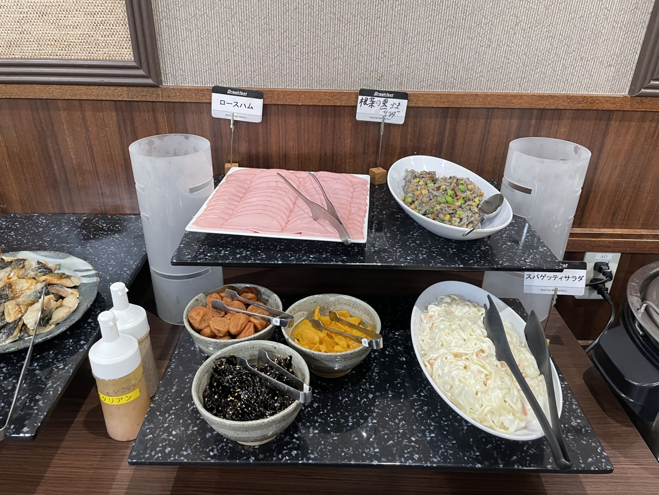 朝食レストラン