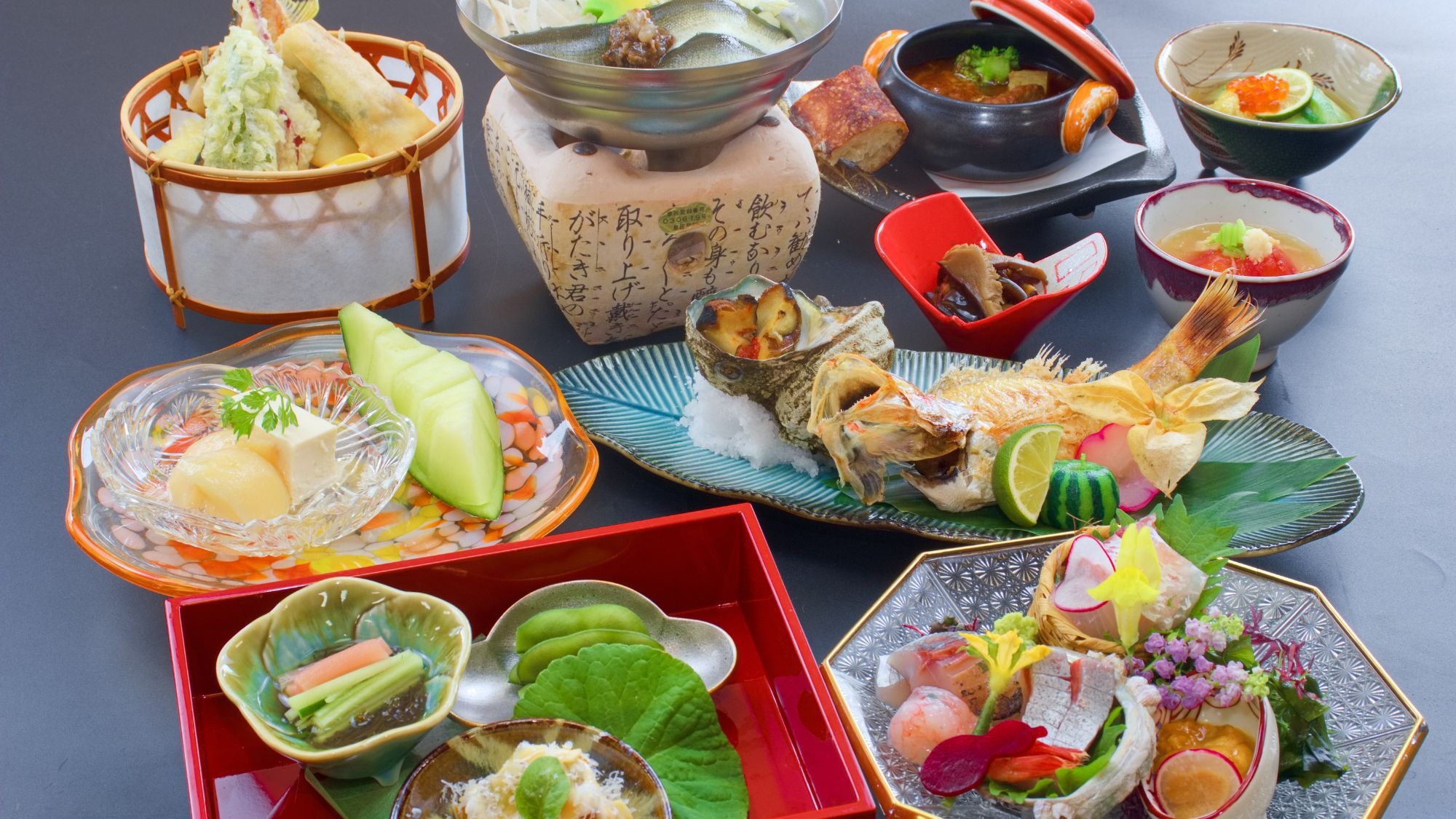 【グレードアップ】料理長厳選の地産地消の贅沢料理。個室でゆっくり味わう「櫻家流・旬彩会席」プラン