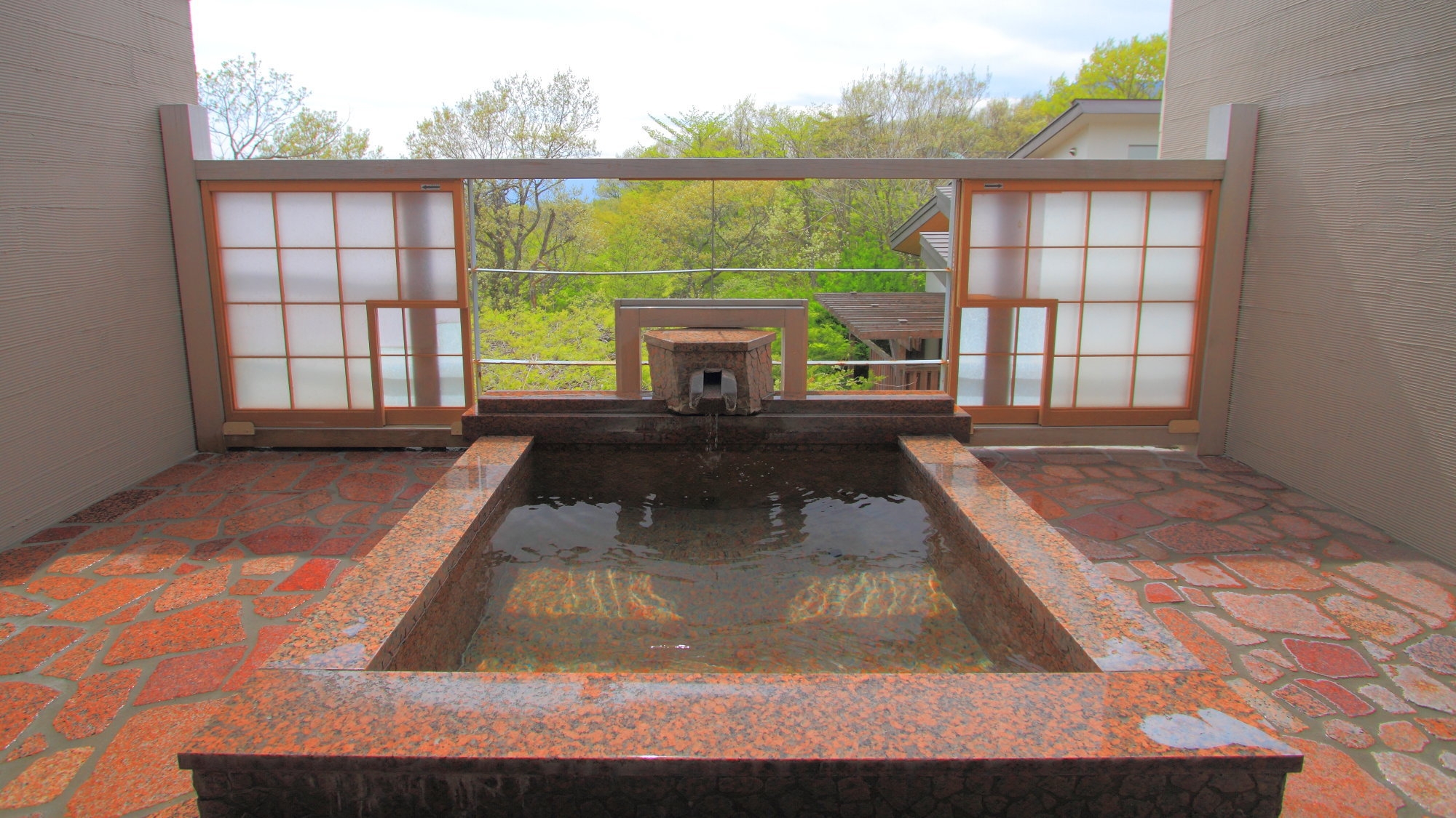 特選！とちぎ和牛コース〜二種類の温泉を満喫〜　２階展望露天風呂付客室【那須連山側】【紅葉】