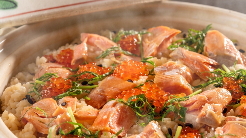 【極み会席・囲炉裏・冬】鮭といくらの親子ご飯＆秋田錦牛や伊勢海老・ズワイガニ！豪華食材を囲炉裏で堪能