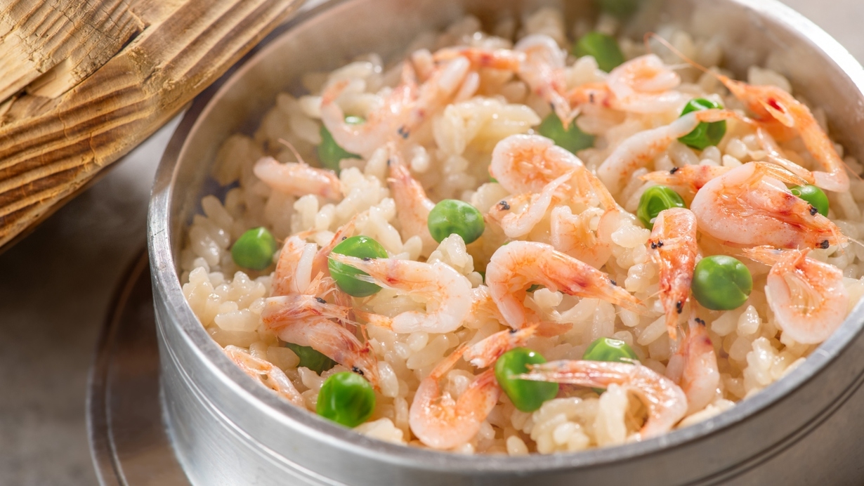 【土地の恵み会席・春】季節の地産食材満載！姫神和牛豆乳しゃぶときりたんぽ鍋、春の釜飯を堪能