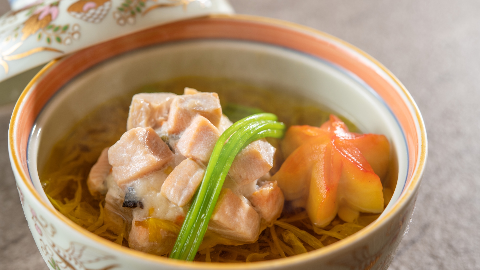 【土地の恵み会席/秋】鮭の岩石蒸し（9～11月）