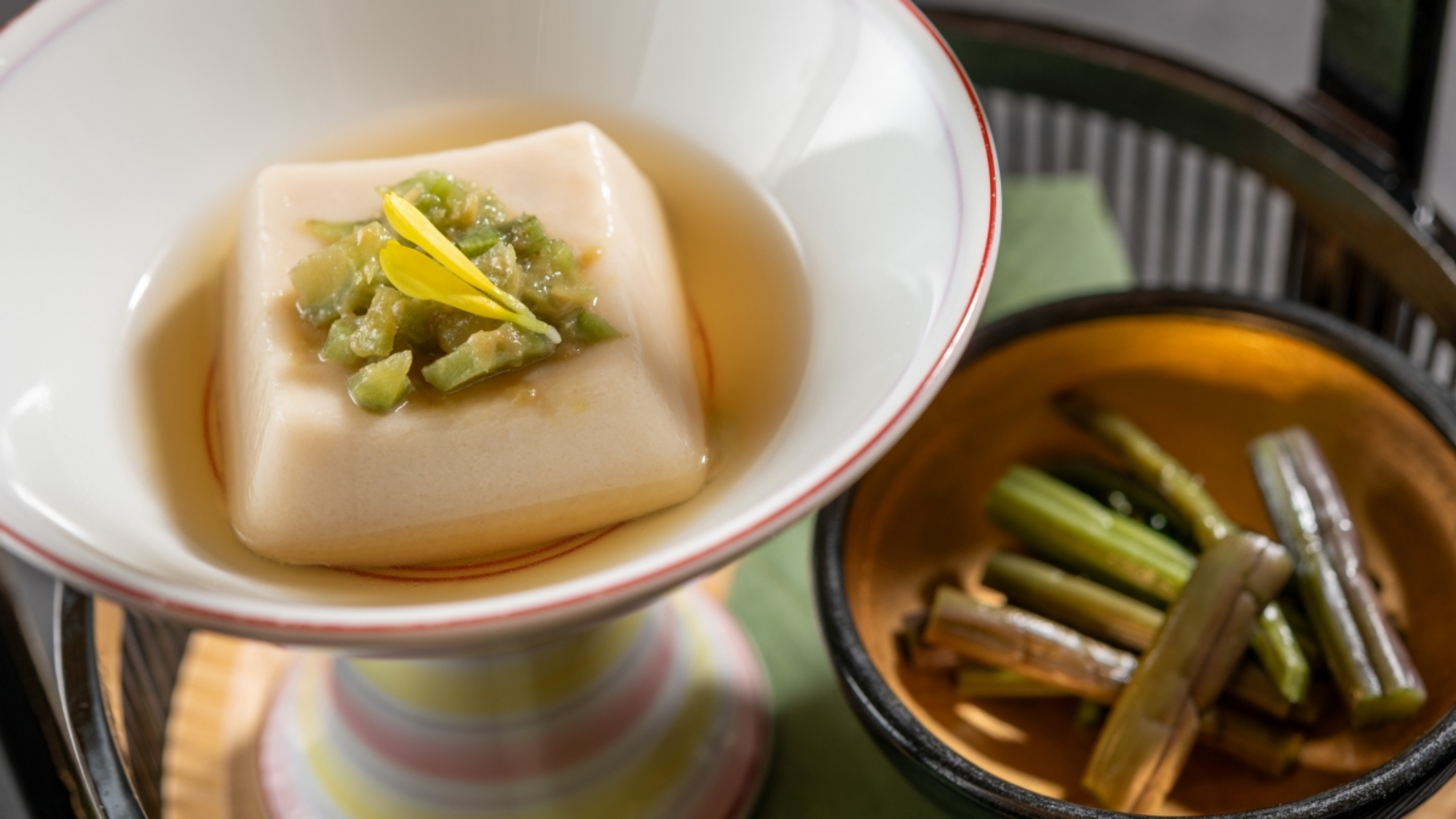 【季節の会席/夏】胡麻豆腐 ワラビのお浸し（6月～8月）