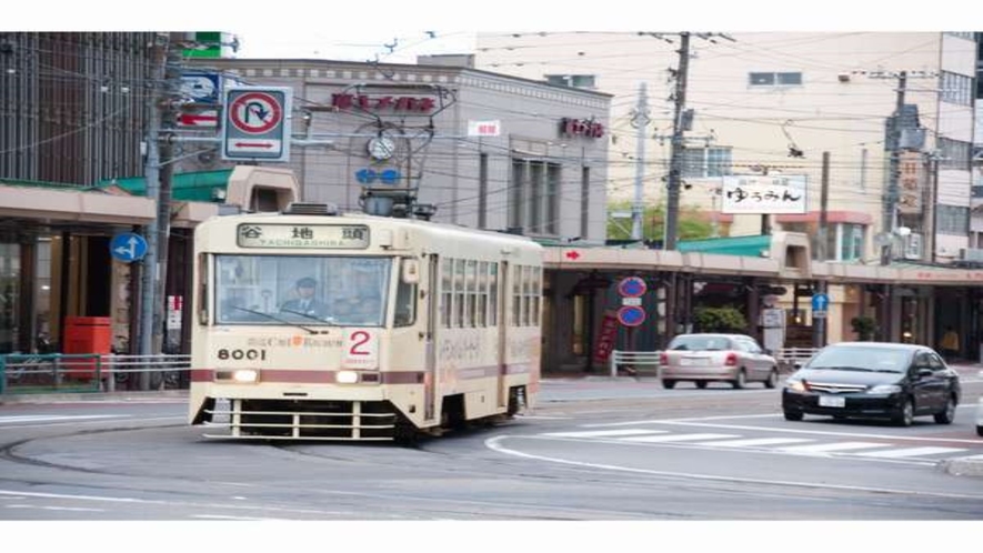 路面電車市電松風町駅から当ホテルまで徒歩1分