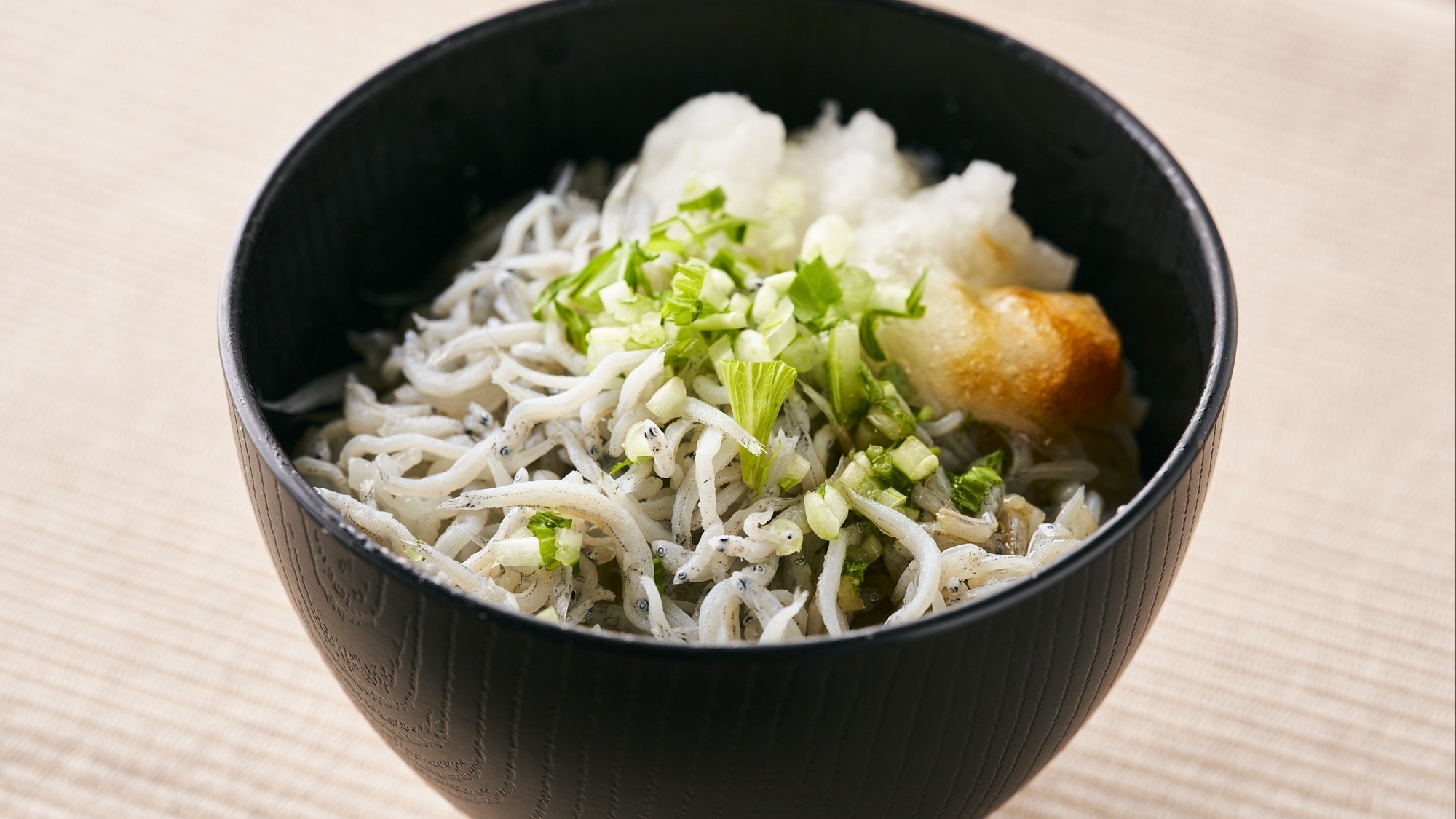 【朝食】静岡といえばしらすまぶし！