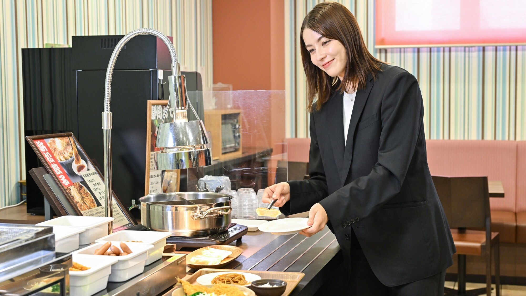 ビュッフェ形式なのでお好きな食材をお好きなだけ召し上がれます