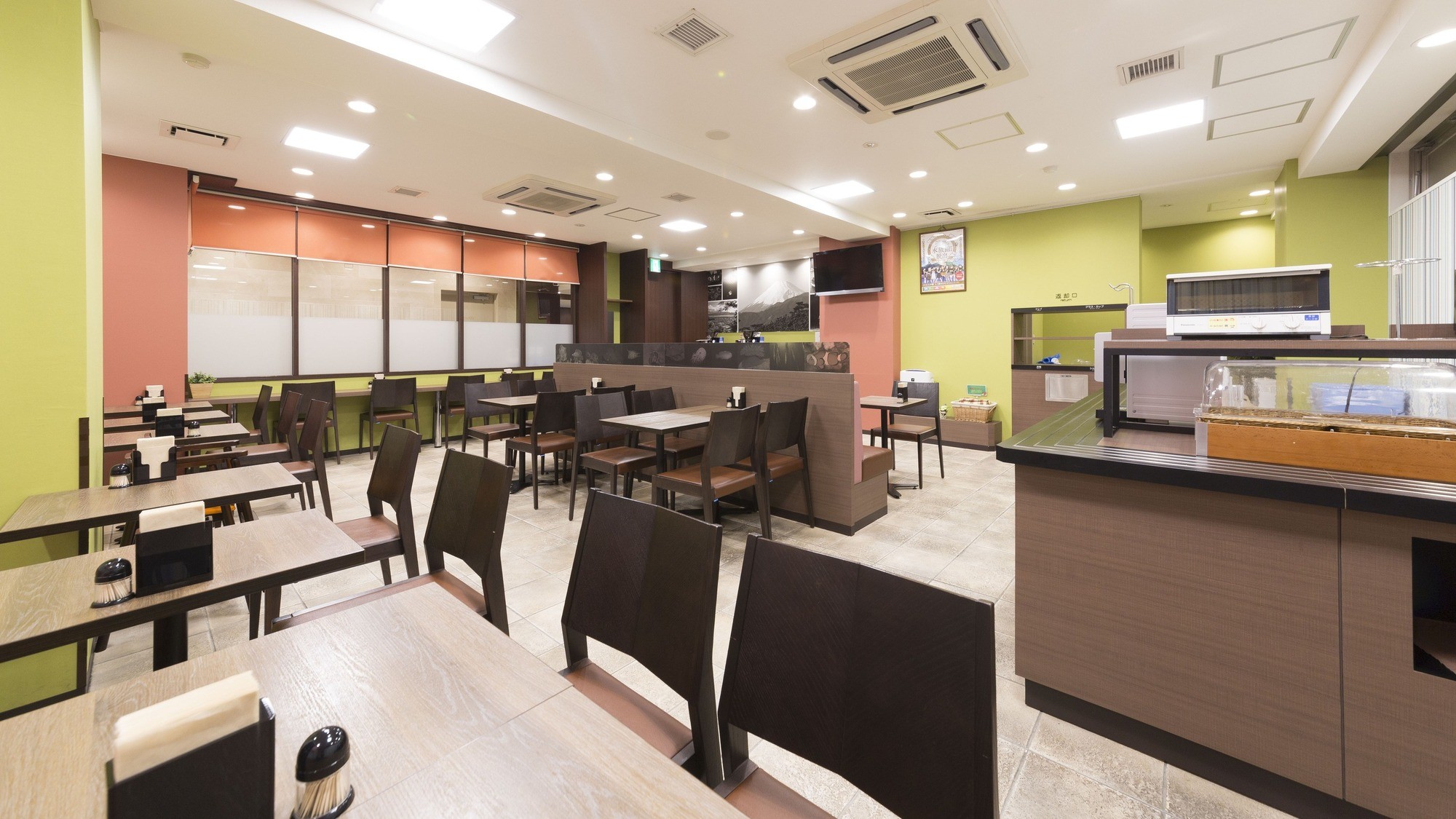 【朝食】3階朝食コーナーにて、朝食ビュッフェをお楽しみいただけます
