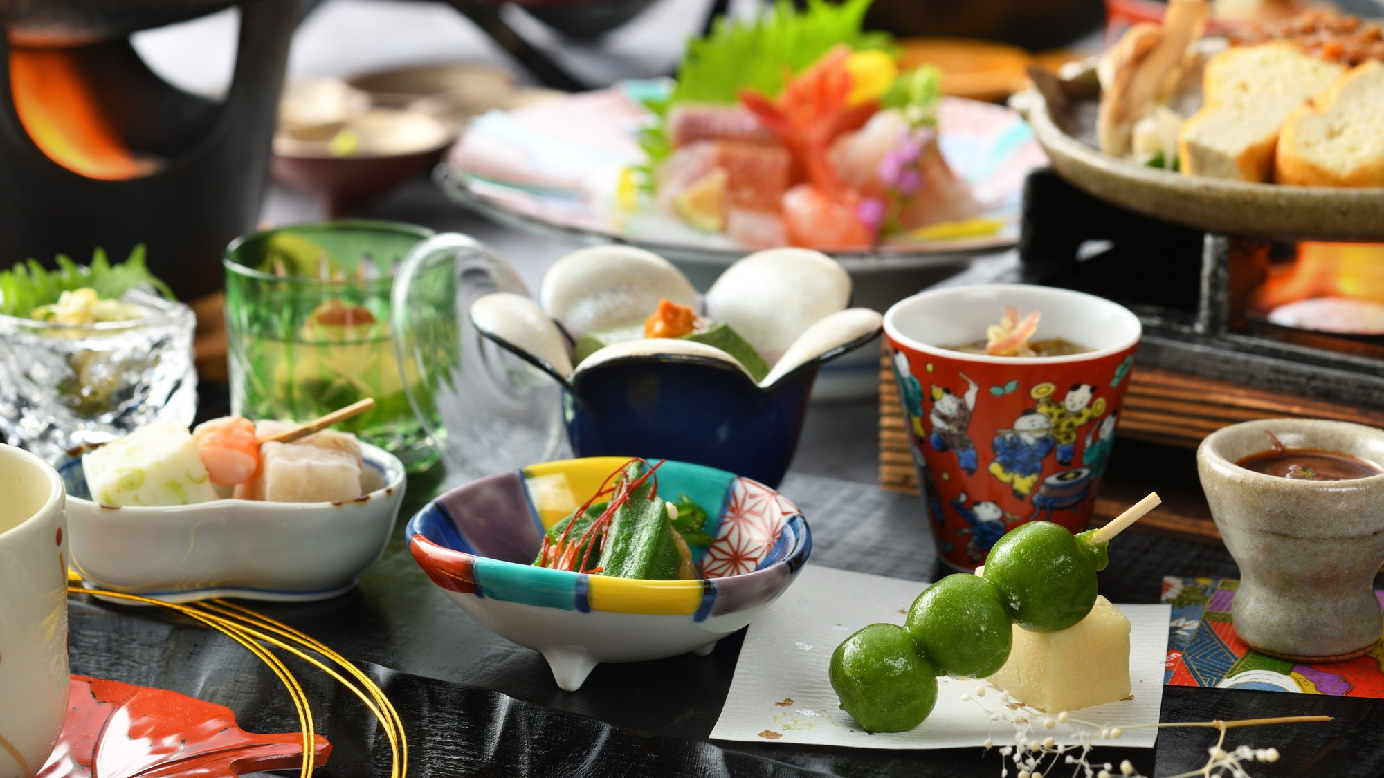 【基本｜宝生亭会席】魚屋「桑原」目利きの朝獲れ刺身4種盛◆名物うま辛味噌の陶板焼と美肌の湯