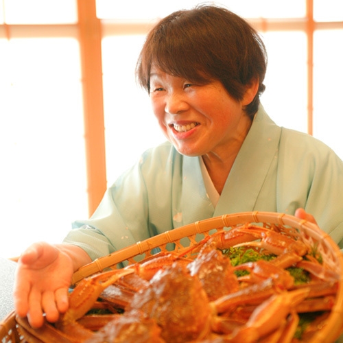 【蟹好きにはたまらない】タグ付きズワイガニ姿蒸しをお一人様につき1杯付きプラン