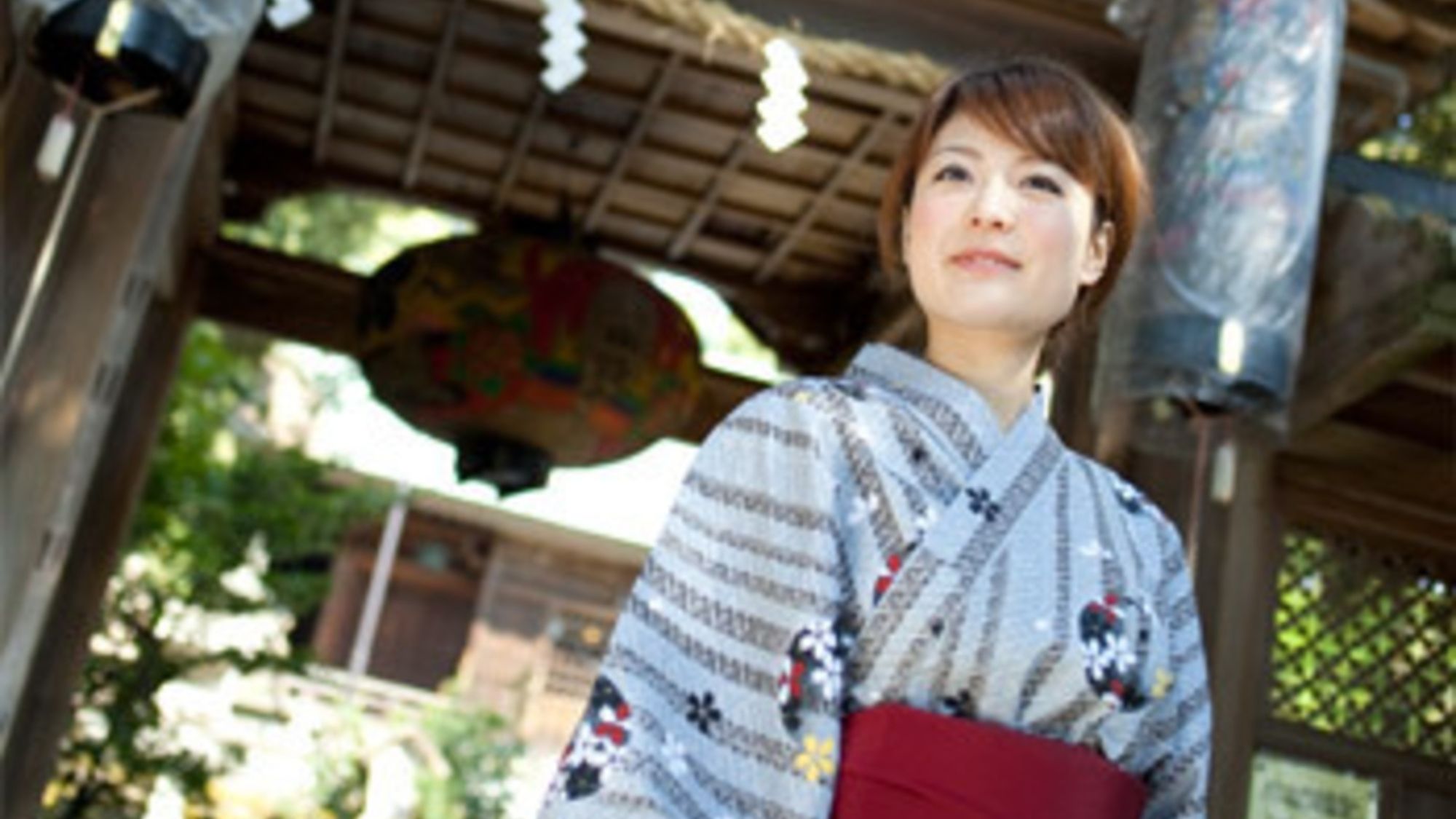 歴史ゆかしい温泉街を散策