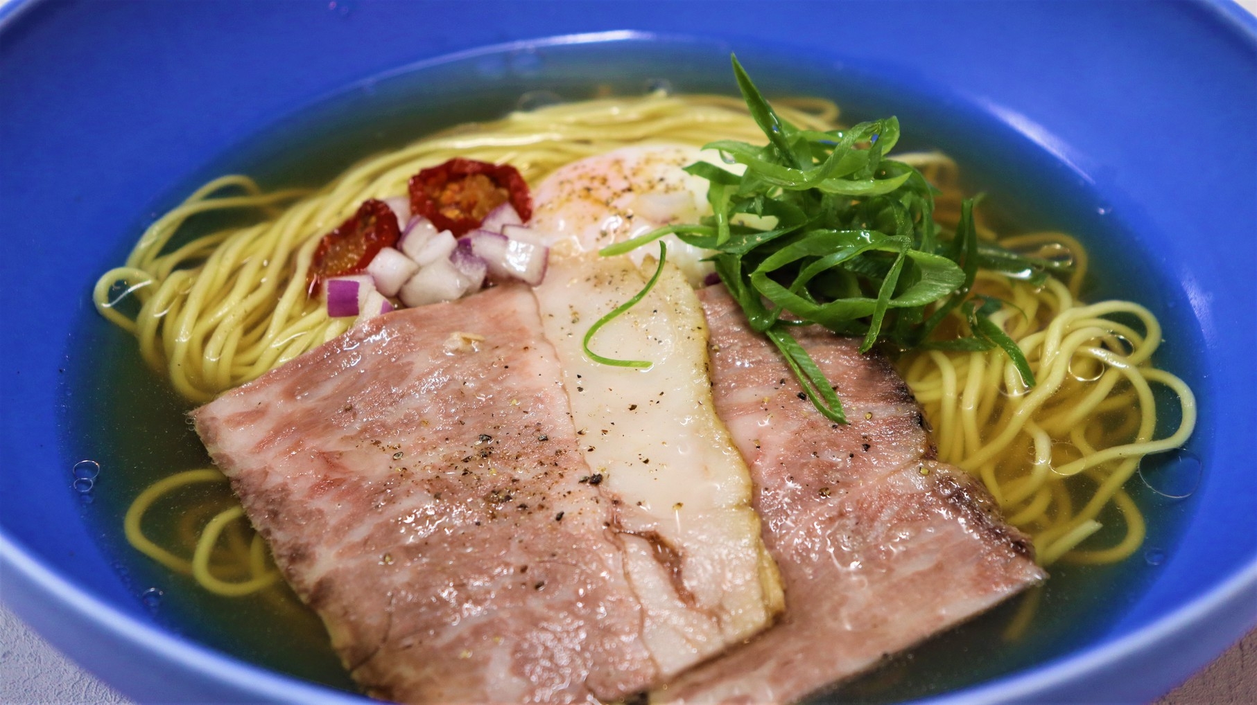 【Dinner】選べるメイン料理とハーフブッフェが楽しめる〜Speranza〜希望〜《1泊夕食付き》