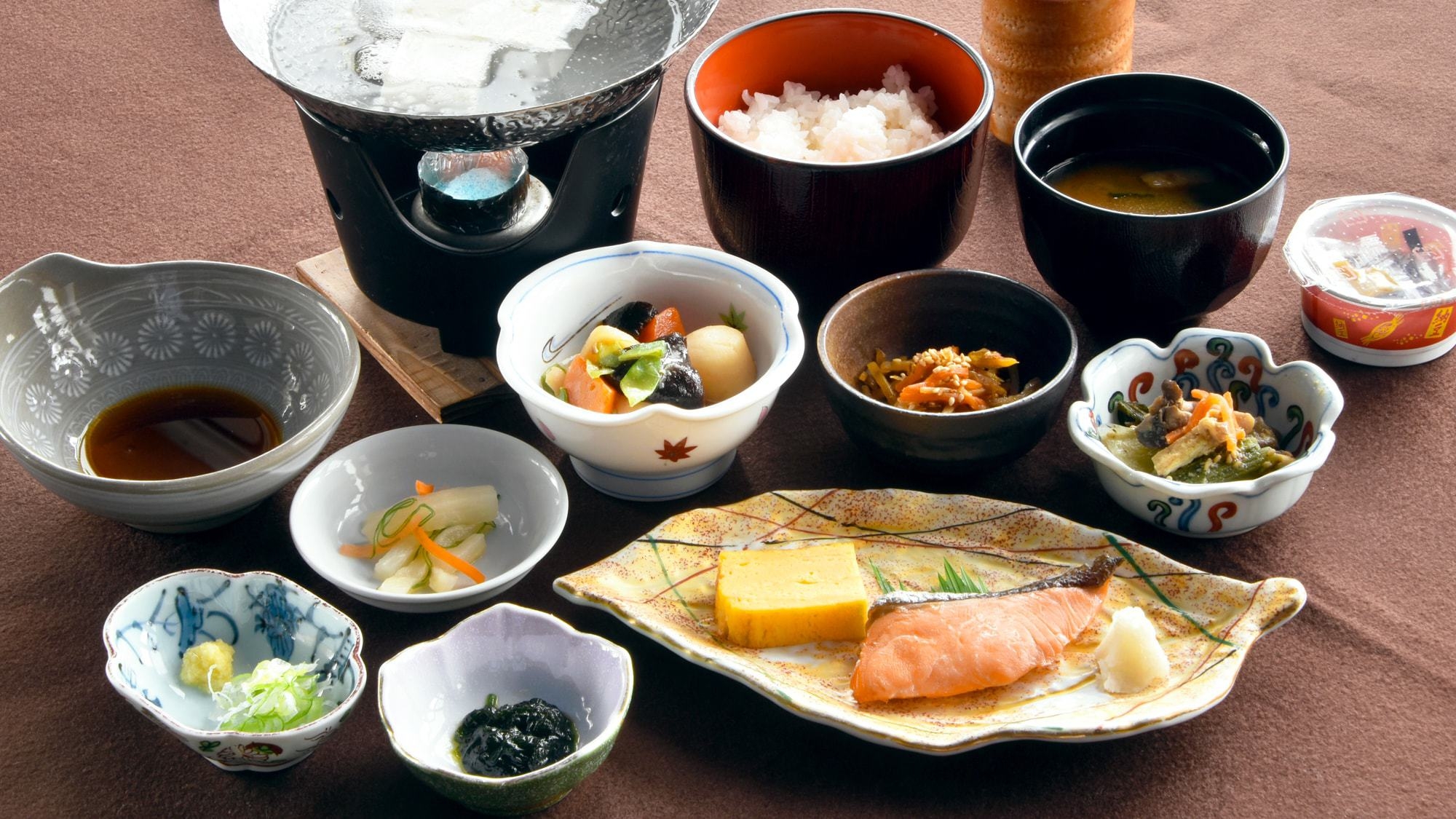 【平日限定】ビジネス得割プラン／大型車駐車可・駐車場無料（夕朝食付）
