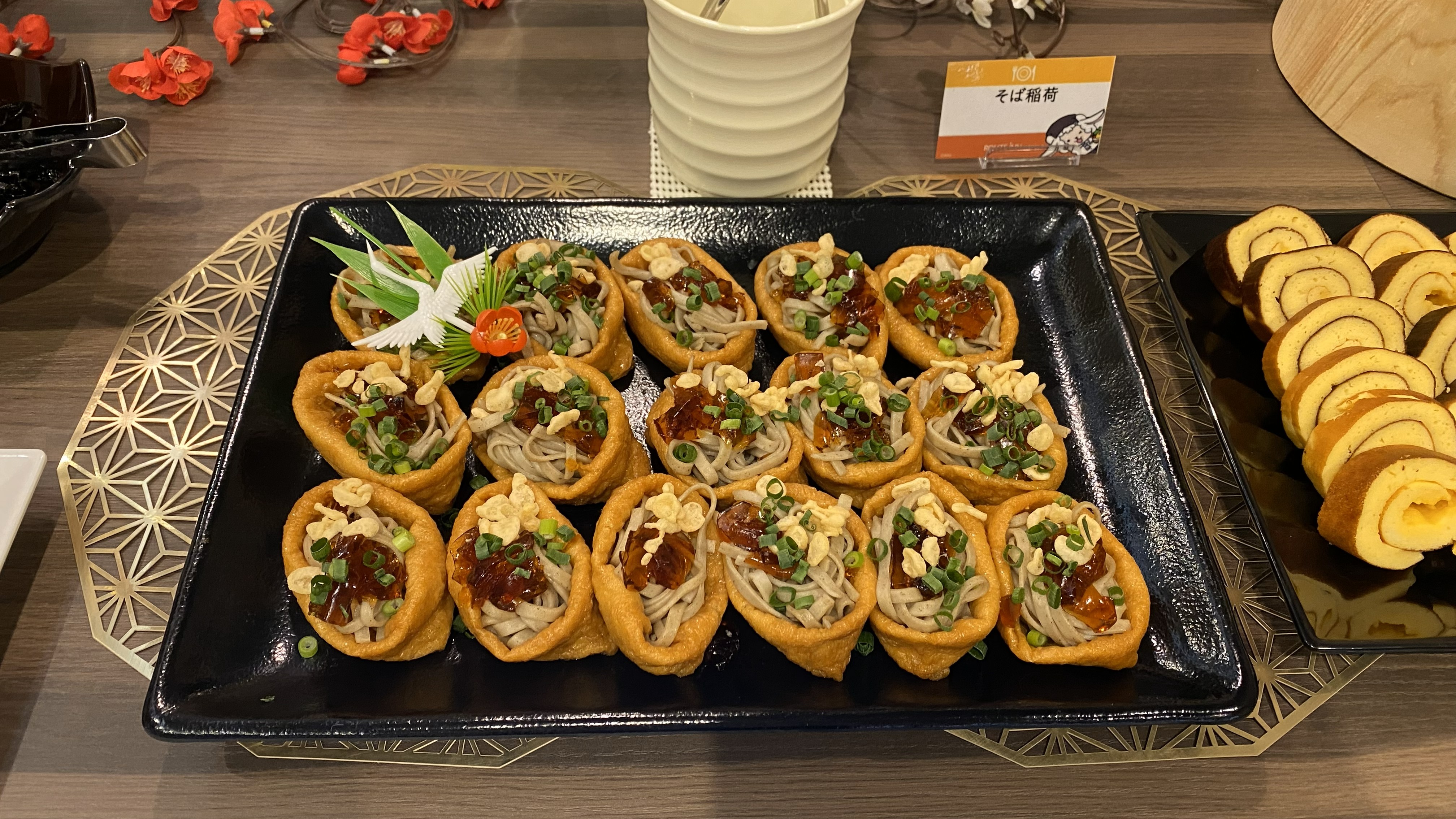 ◇季節ものメニュー◇ご好評いただいた、そば稲荷