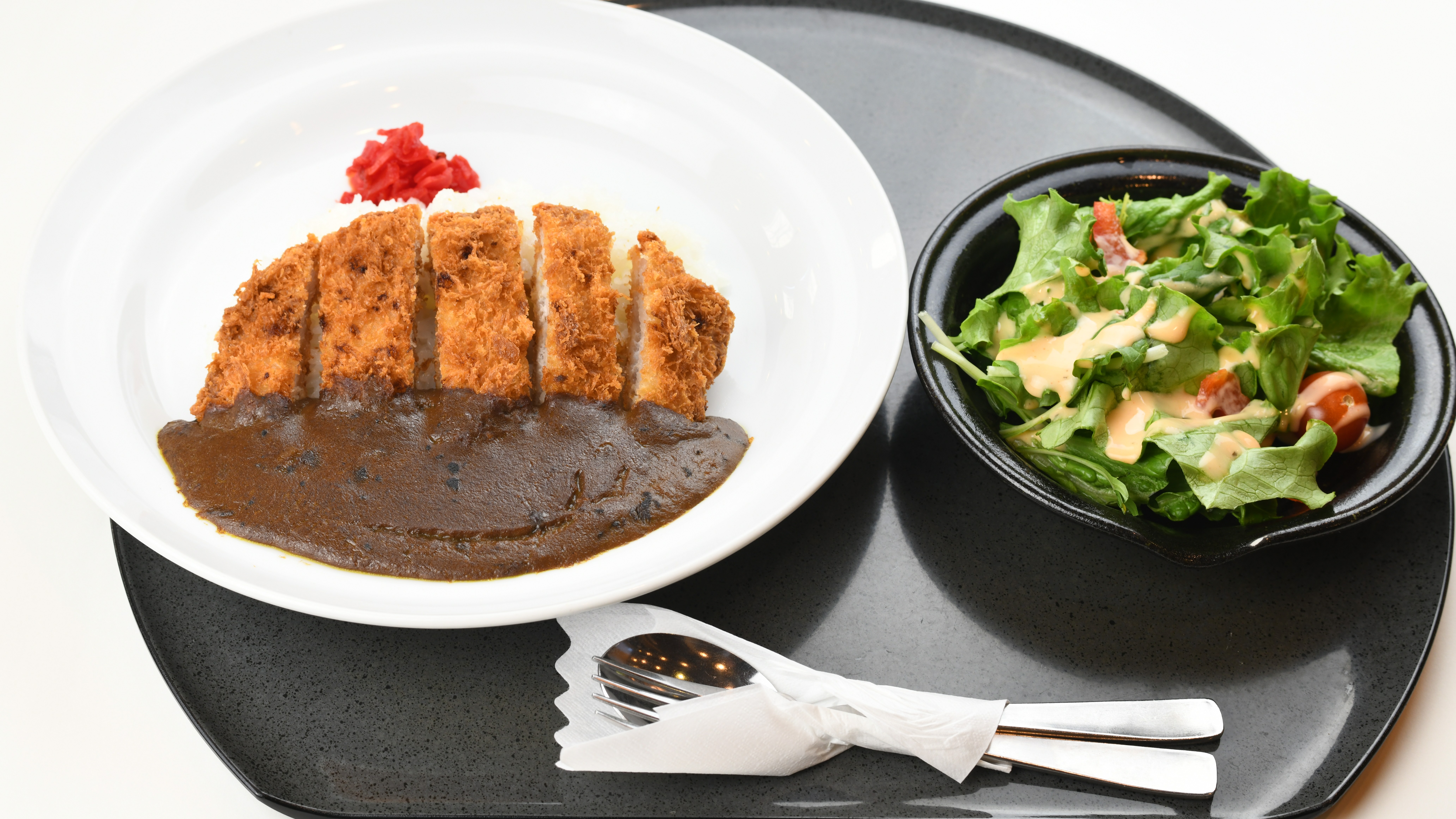 □夕食付プラン□がっつり食べたいときには！カツカレー