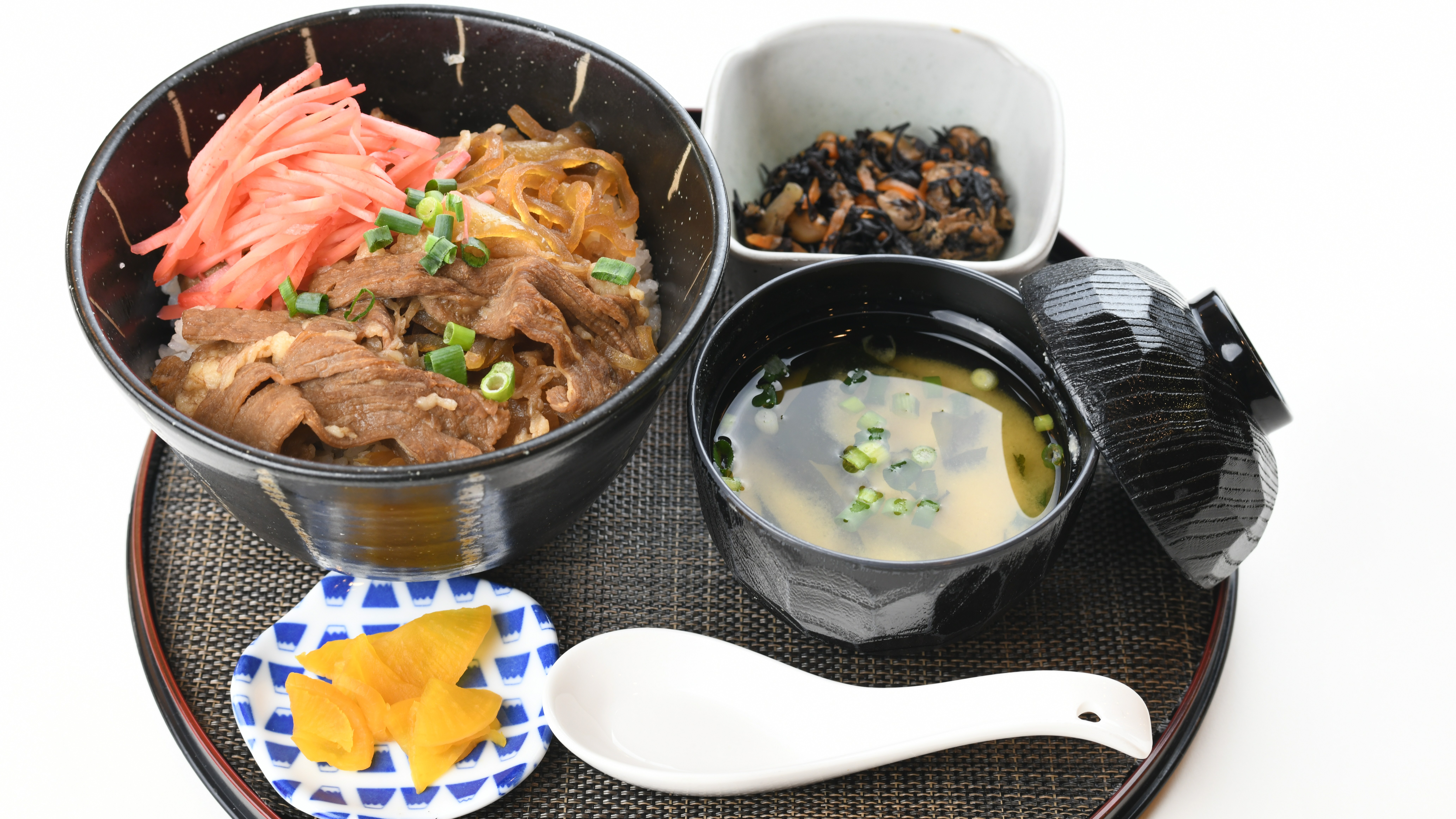 □夕食付プラン□＋小鉢で栄養バランス◎牛丼定食