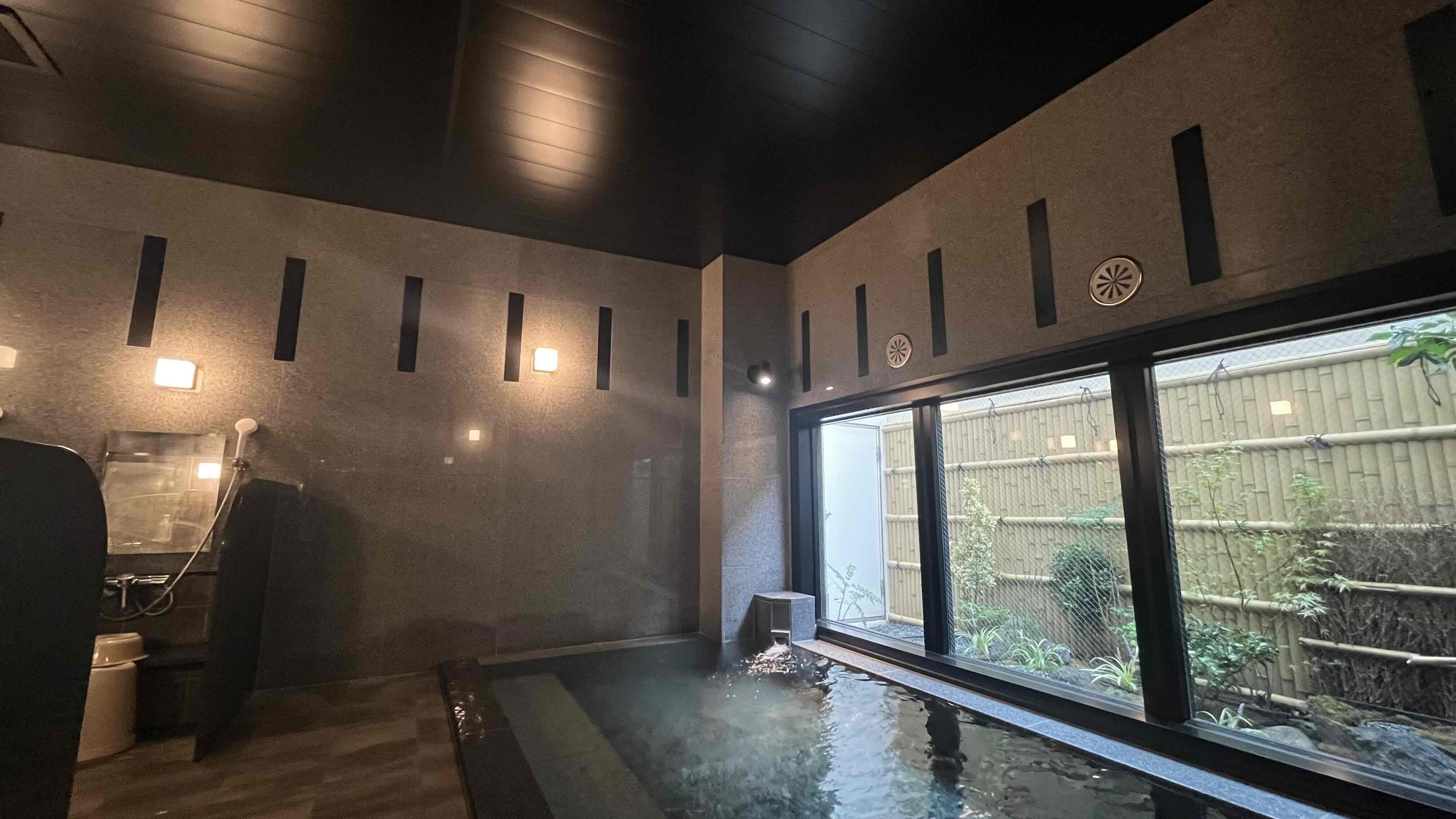 ◇女性大浴場◇ラジウム人工温泉　入浴時間15:00～2:00 / 5:00～10:00