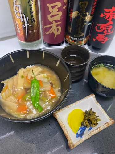 ４月新メニュー★あんのとろみが決め手！中華丼