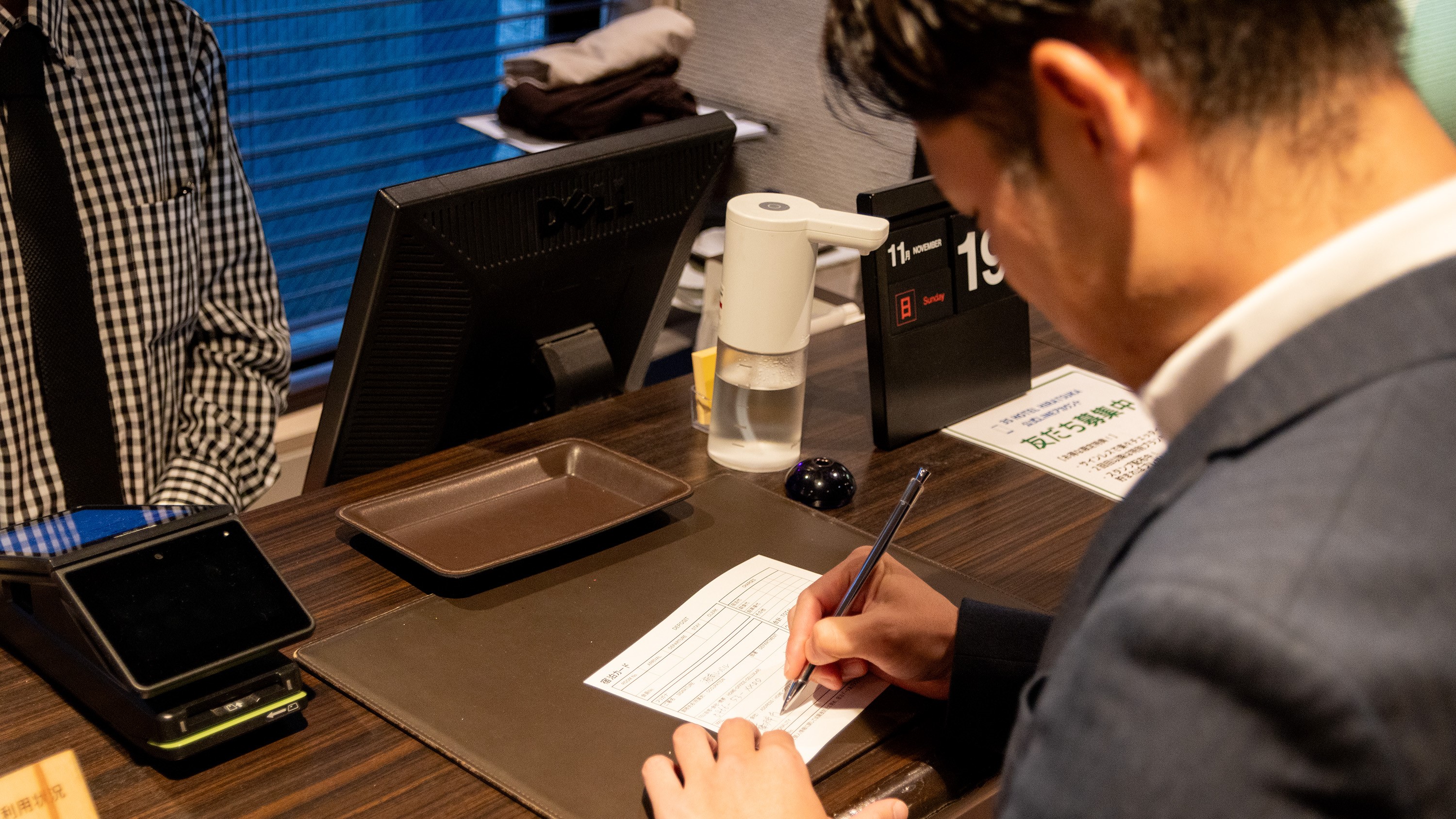 フロント　24時間スタッフが対応いたします