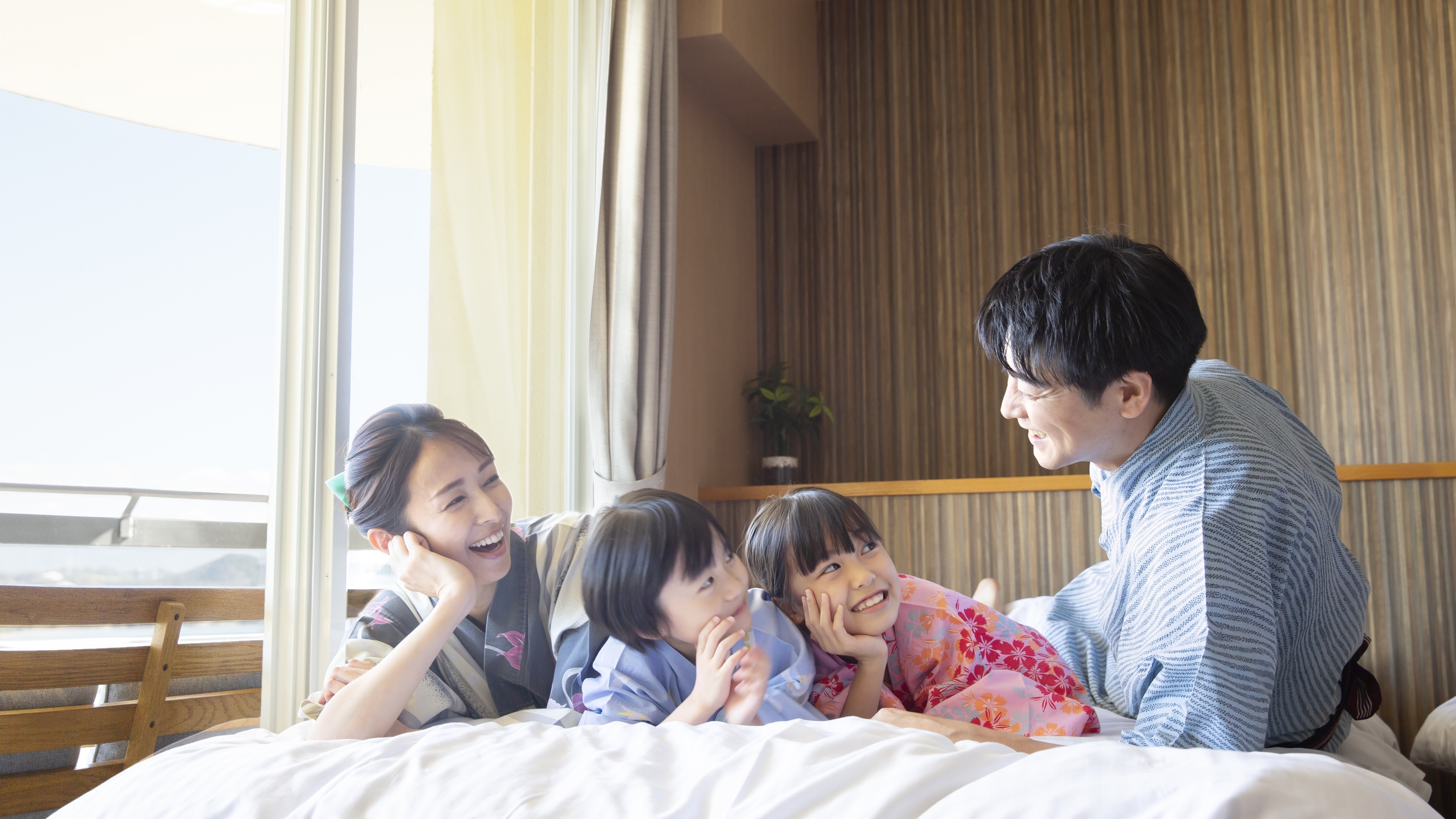 スタンダードツイン　※客室の一例