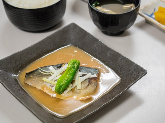 夕食処『花々亭』　選べる二食付きプラン　～ご飯と相性抜群のさば味噌定食～