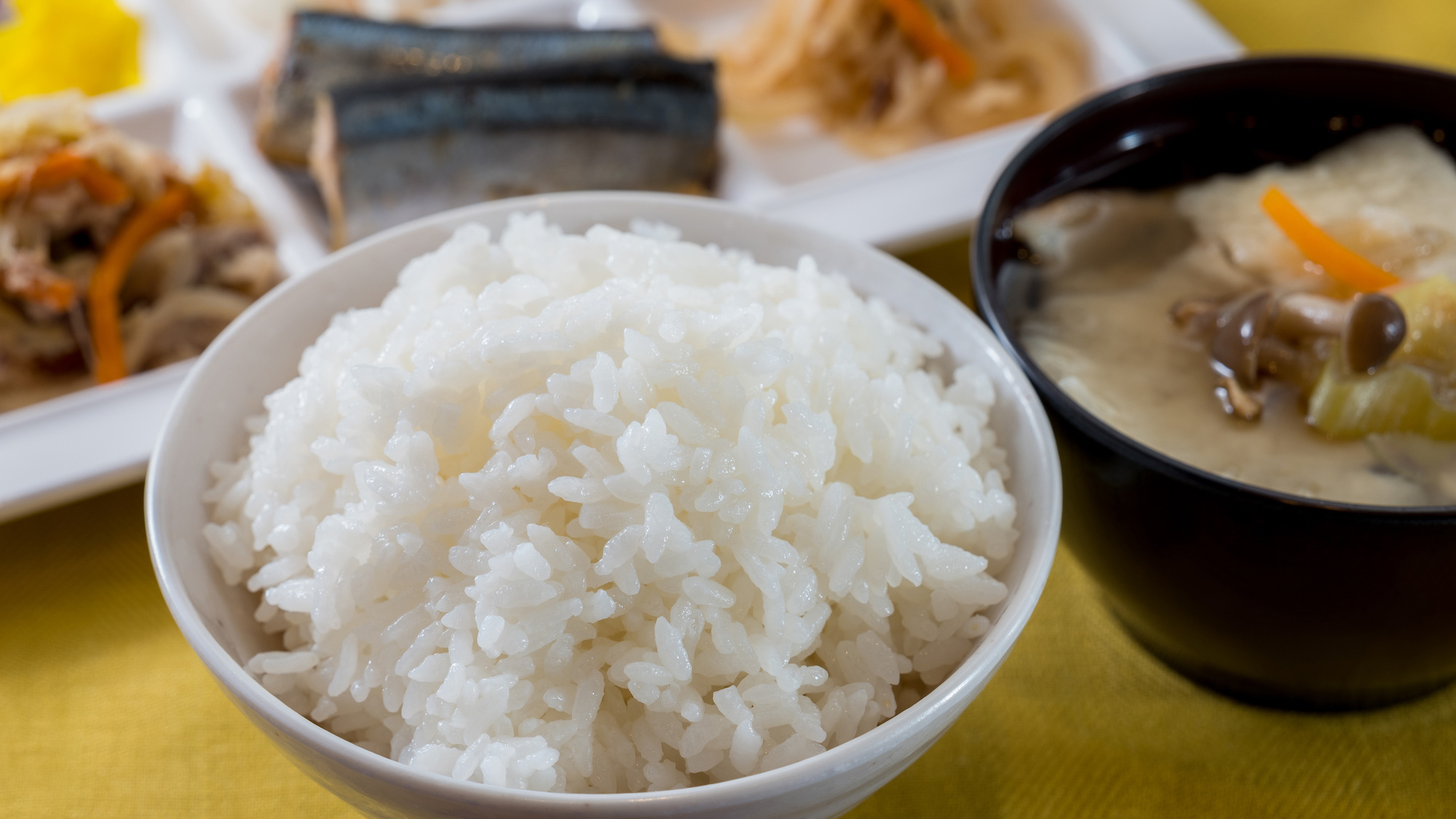 その土地の「おいしい」が並びます