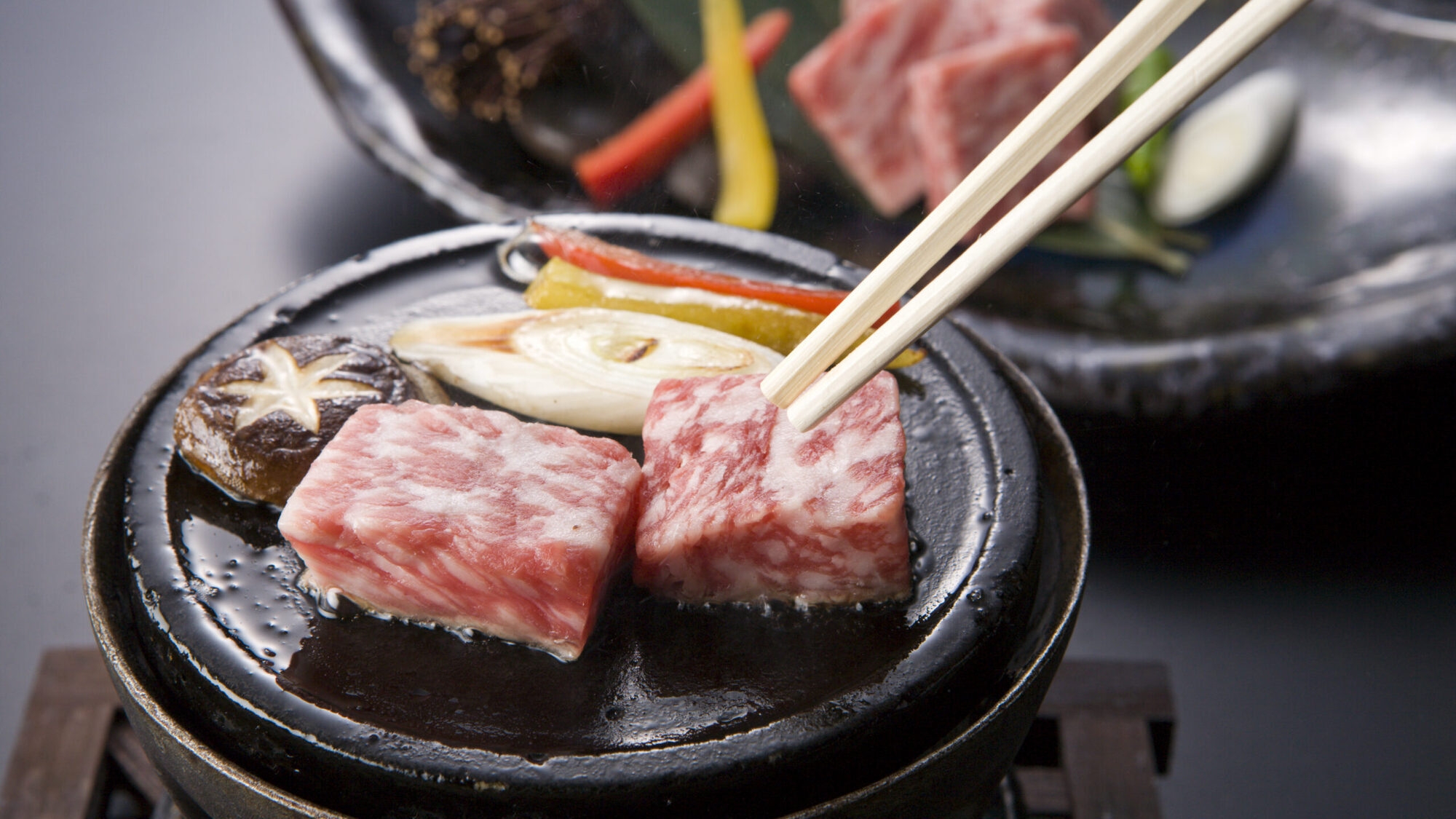 ◆牛ヒレ石焼き付き◆じゅわぁ〜っ旨みあふれる旨味、お肉もお魚も味わう！