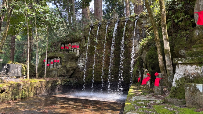 【大岩観光】森と渓流に囲まれた癒しのエリア！1300年の歴史を誇る「大岩山日石寺」観光のポイント！