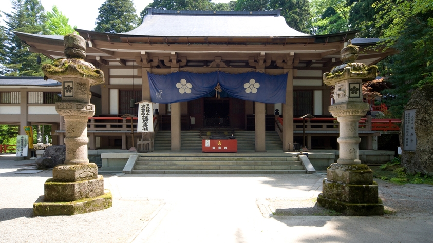 【大岩観光】森と渓流に囲まれた癒しのエリア！1300年の歴史を誇る「大岩山日石寺」観光のポイント！