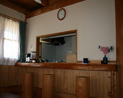 Counter kitchen for 12 people