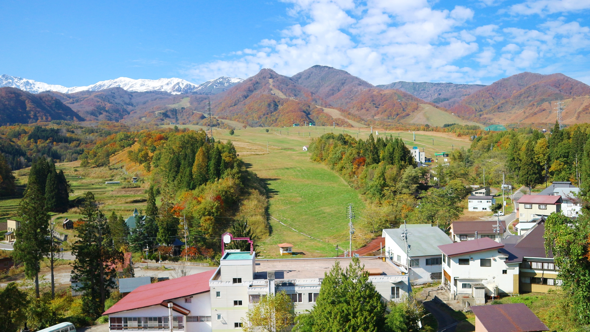*【周辺風景】広い空と山々に囲まれ、空気が美味しい♪