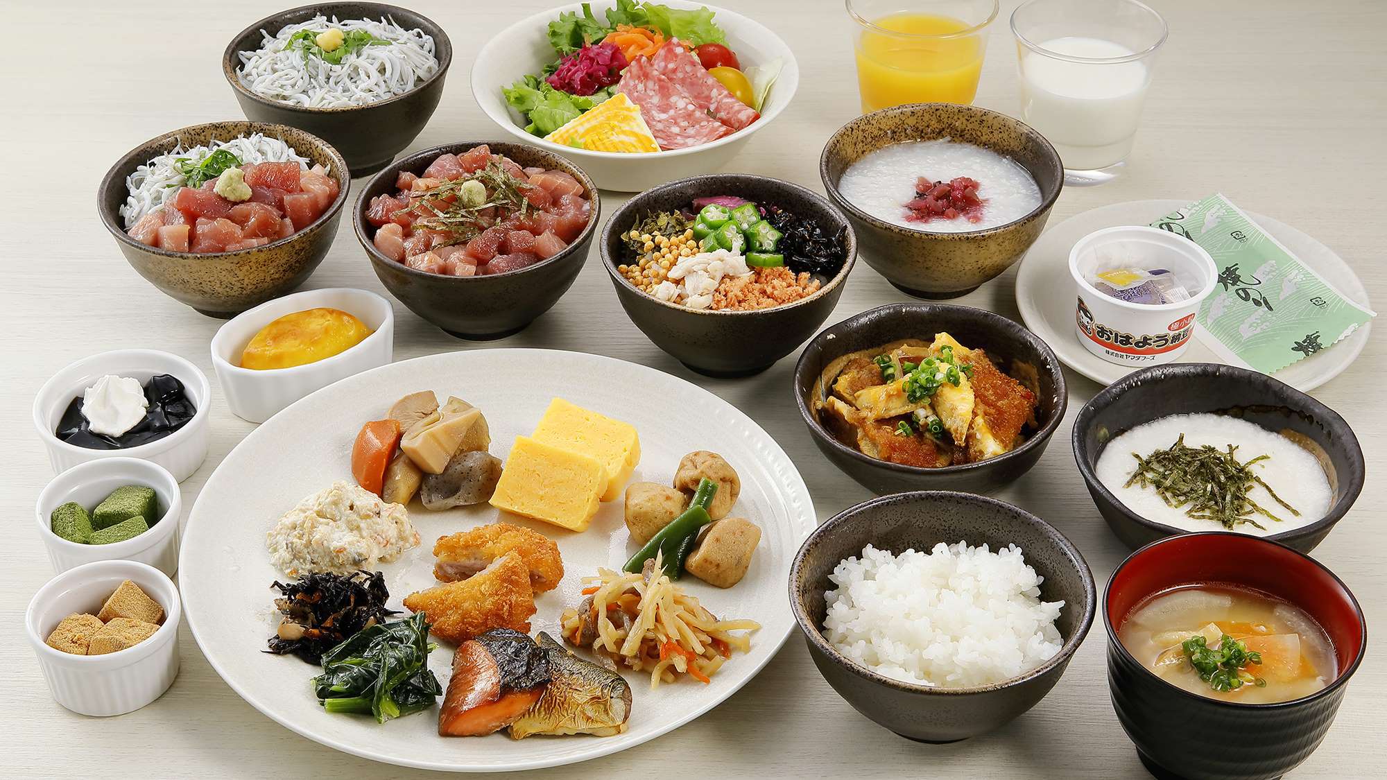 お部屋から鉄道３路線が見える！コーナールームプラン【朝食付き】