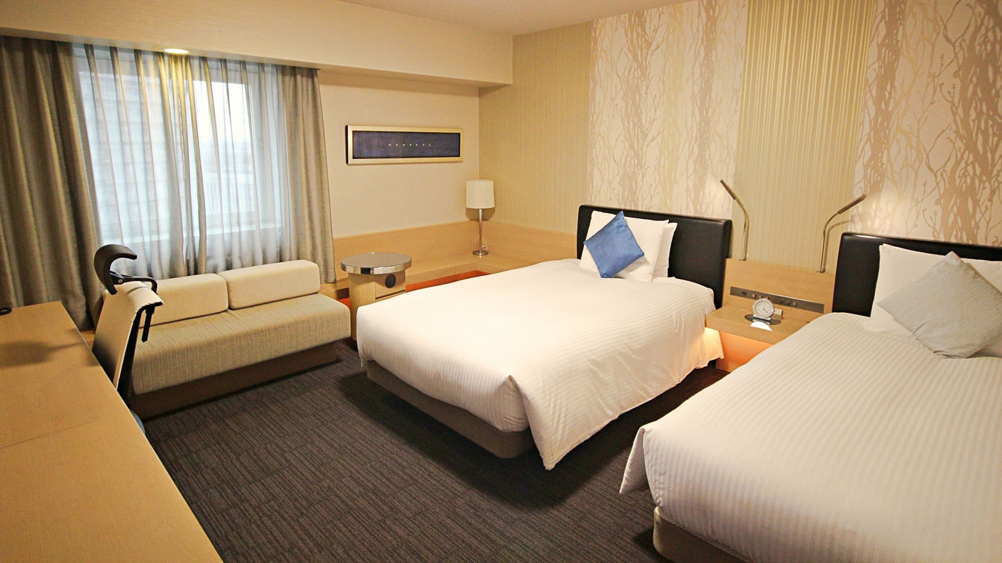 ［禁煙］モデレートツイン【ベッド幅１２０cm・２台】