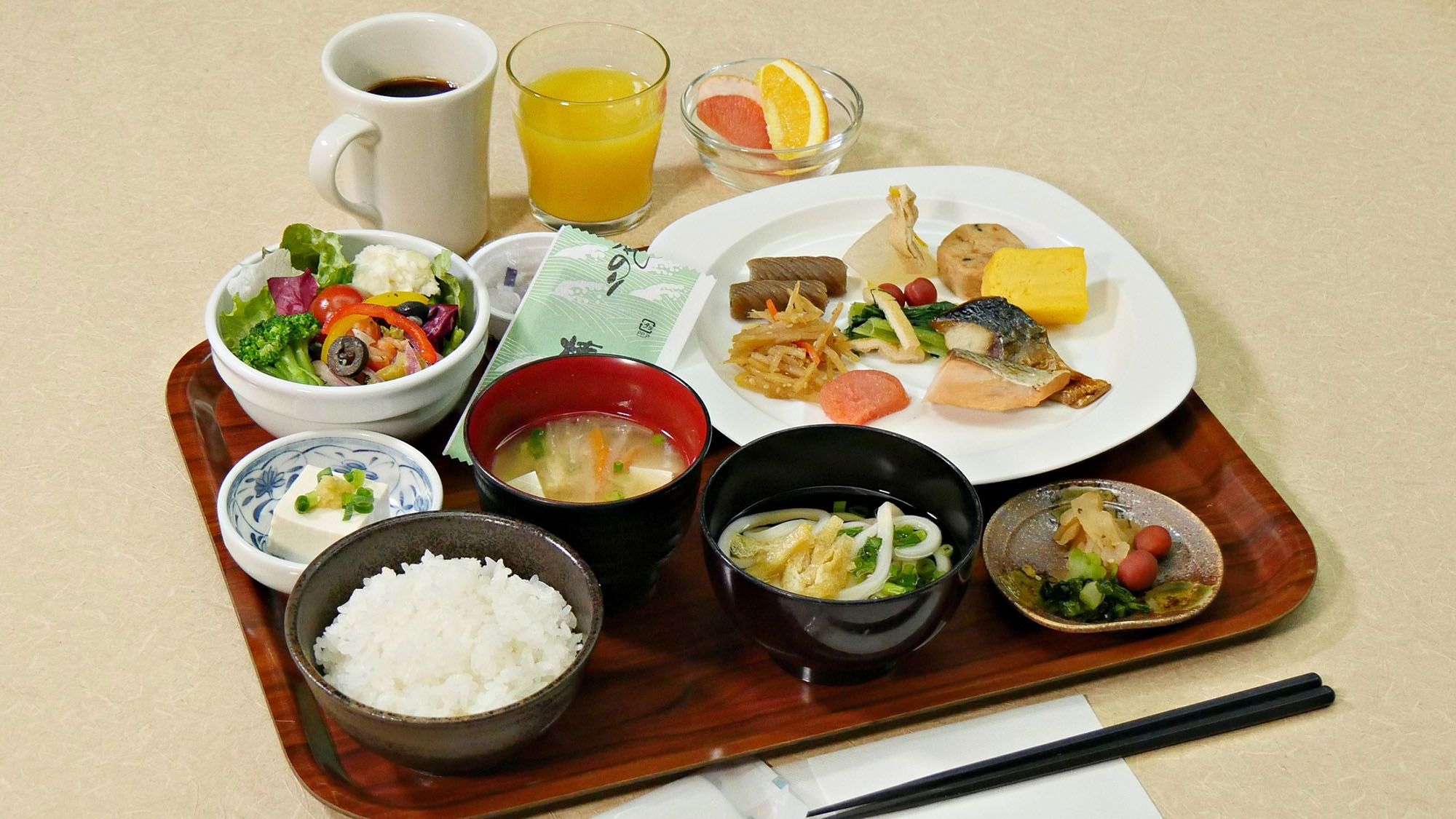 朝食ビュッフェ　イメージ
