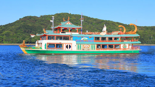 鳥羽湾めぐり（佐田浜のりばまで当館よりお車で約5分）