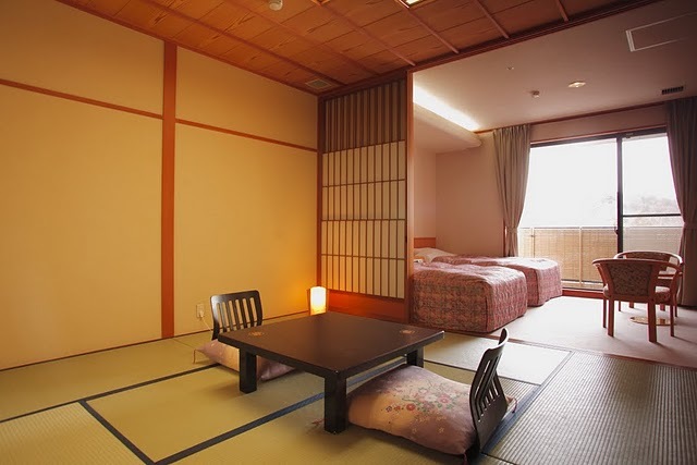 Shinryu Palace + Twin Room