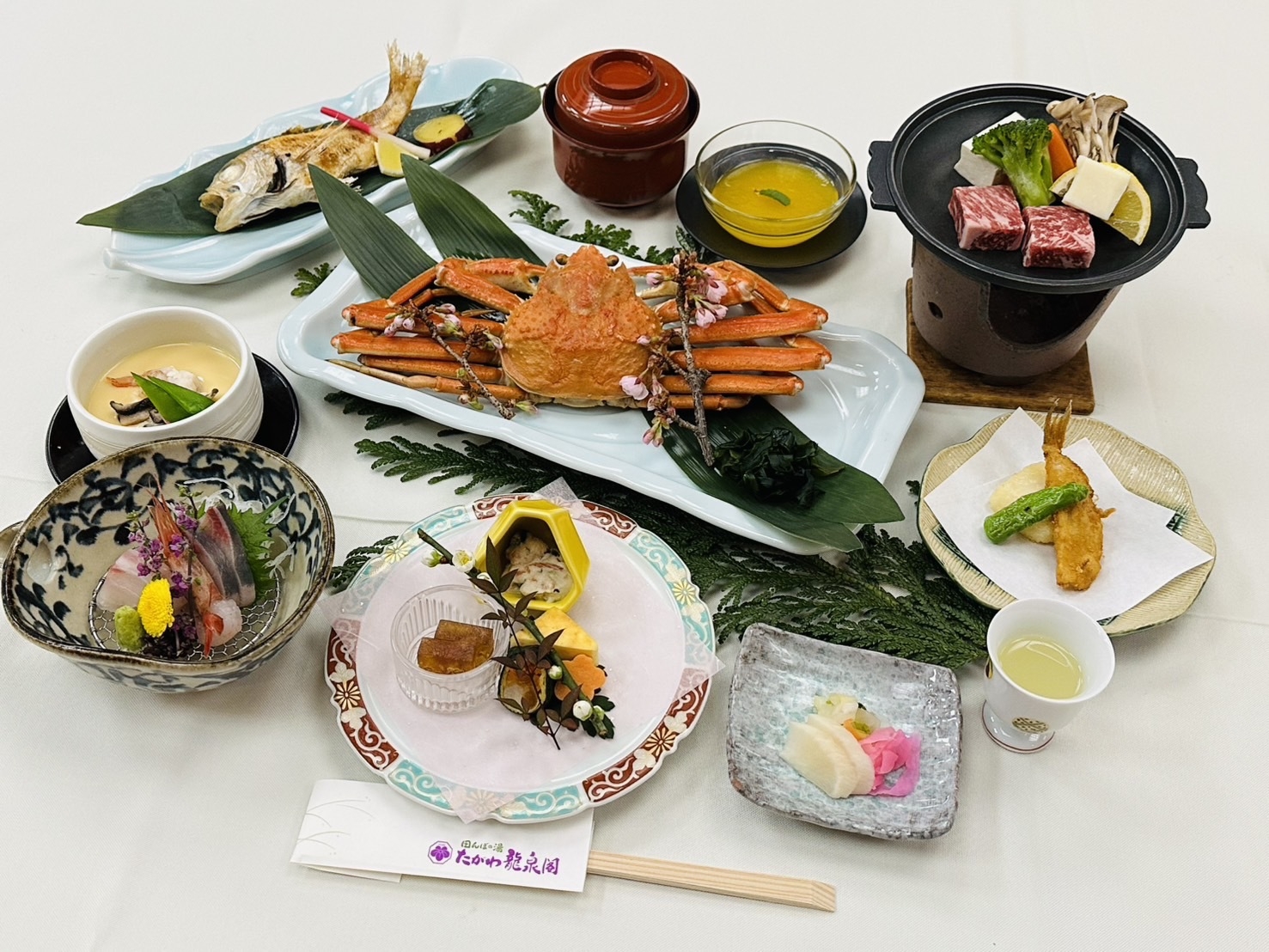 【旬の贅沢三昧】どれも外せないあなたへ！姿ずわい蟹×のどぐろ×国産牛の季節会席