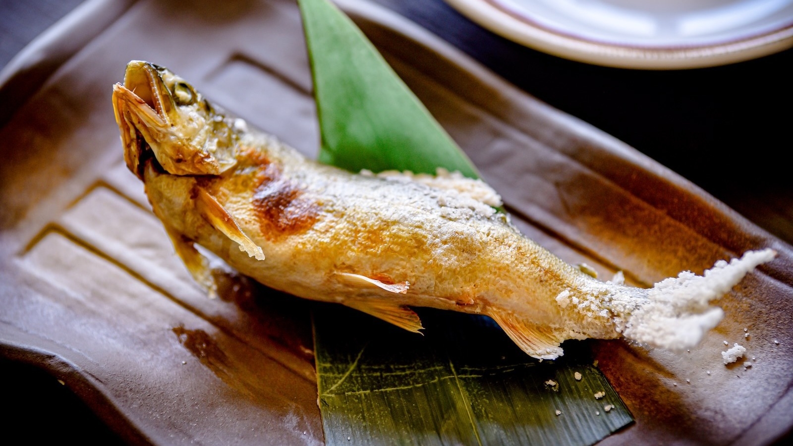 【さき楽30】早期予約でお得！！源泉掛け流し温泉と季節の和食膳＜1泊2食付＞