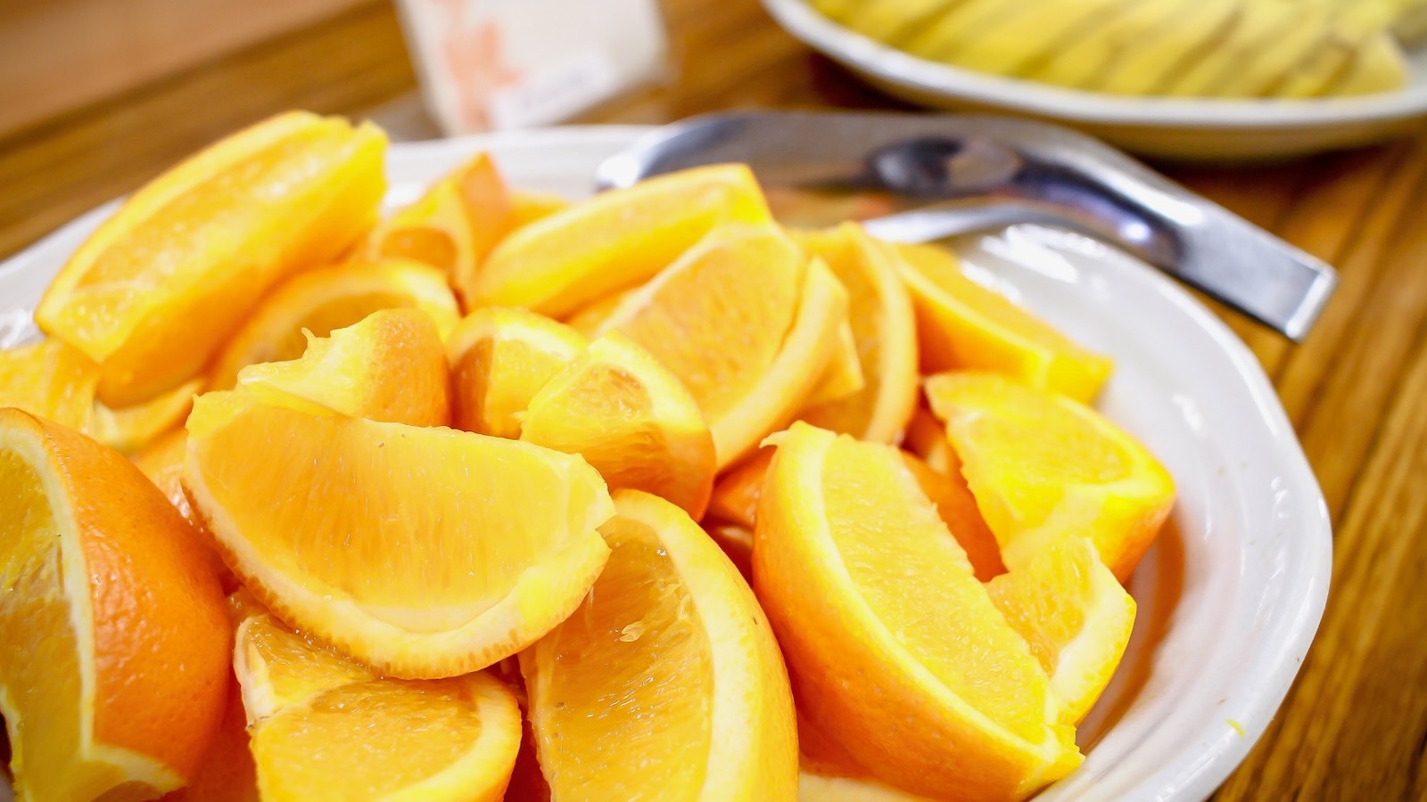 食後にうれしい、みずみずしい季節の果物