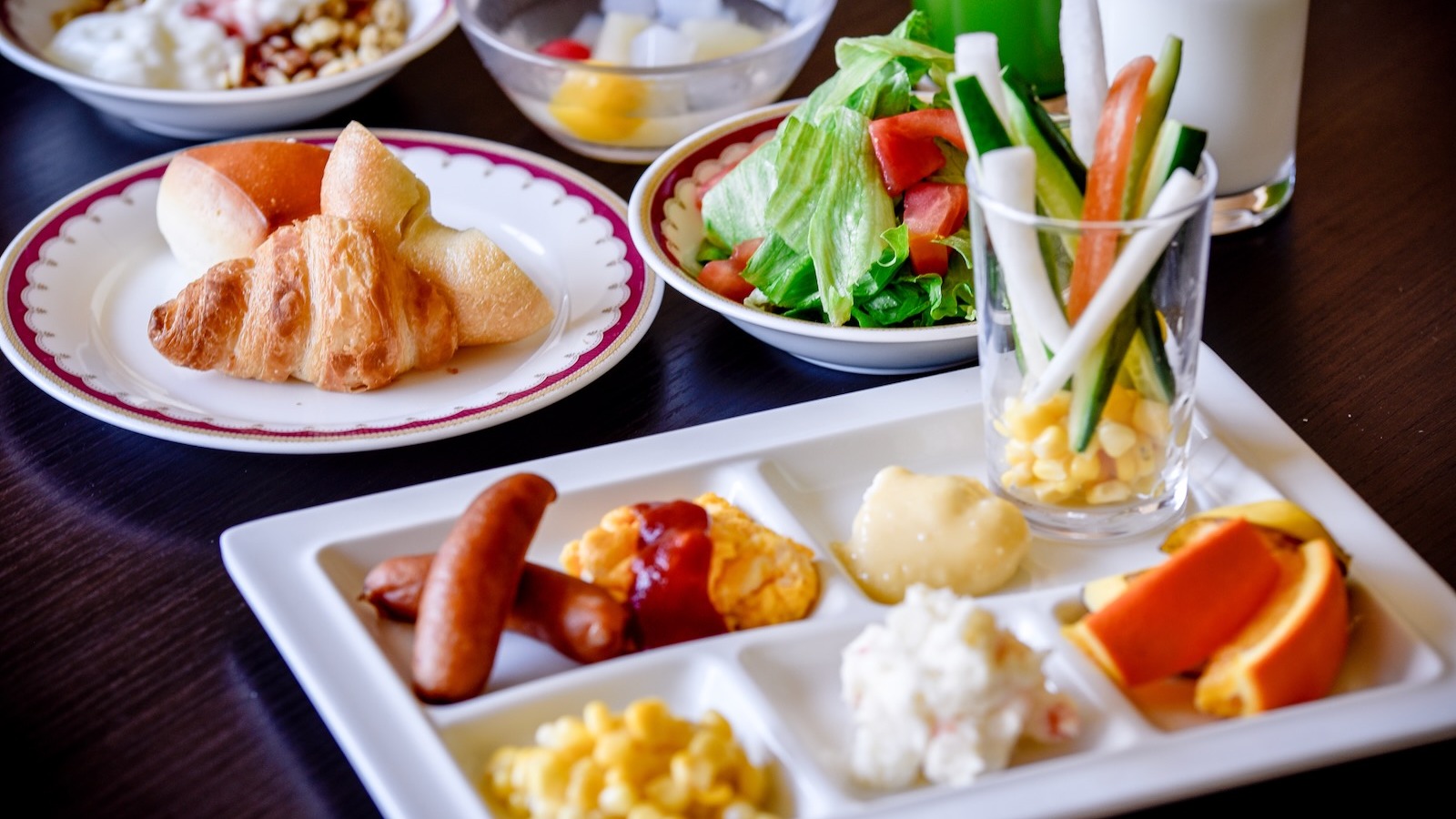 野菜も楽しめる、バランスのよい朝食