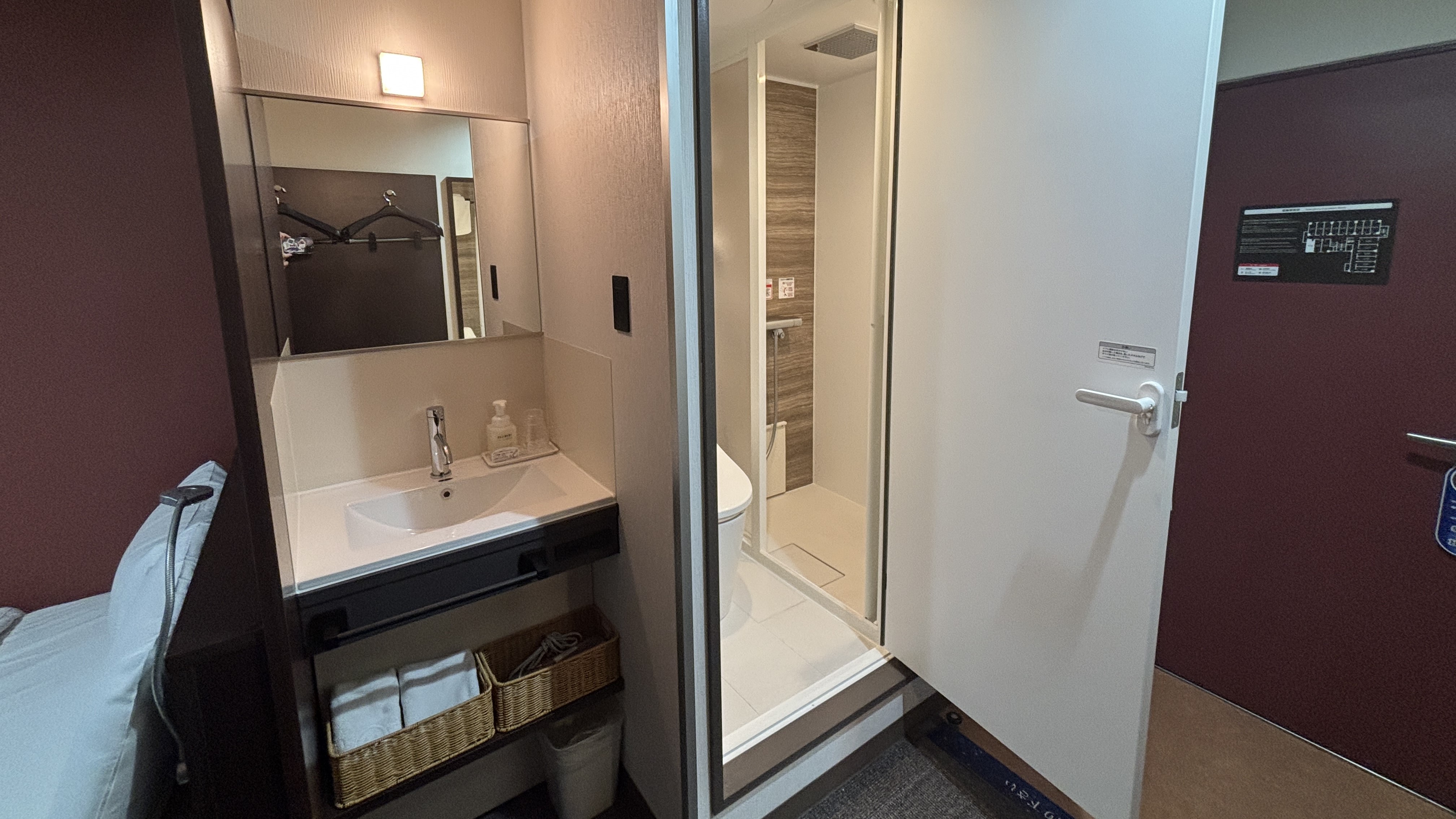 513　シャワーブース