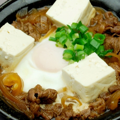 ◆夕食　花々亭◆牛すき焼き豆腐煮