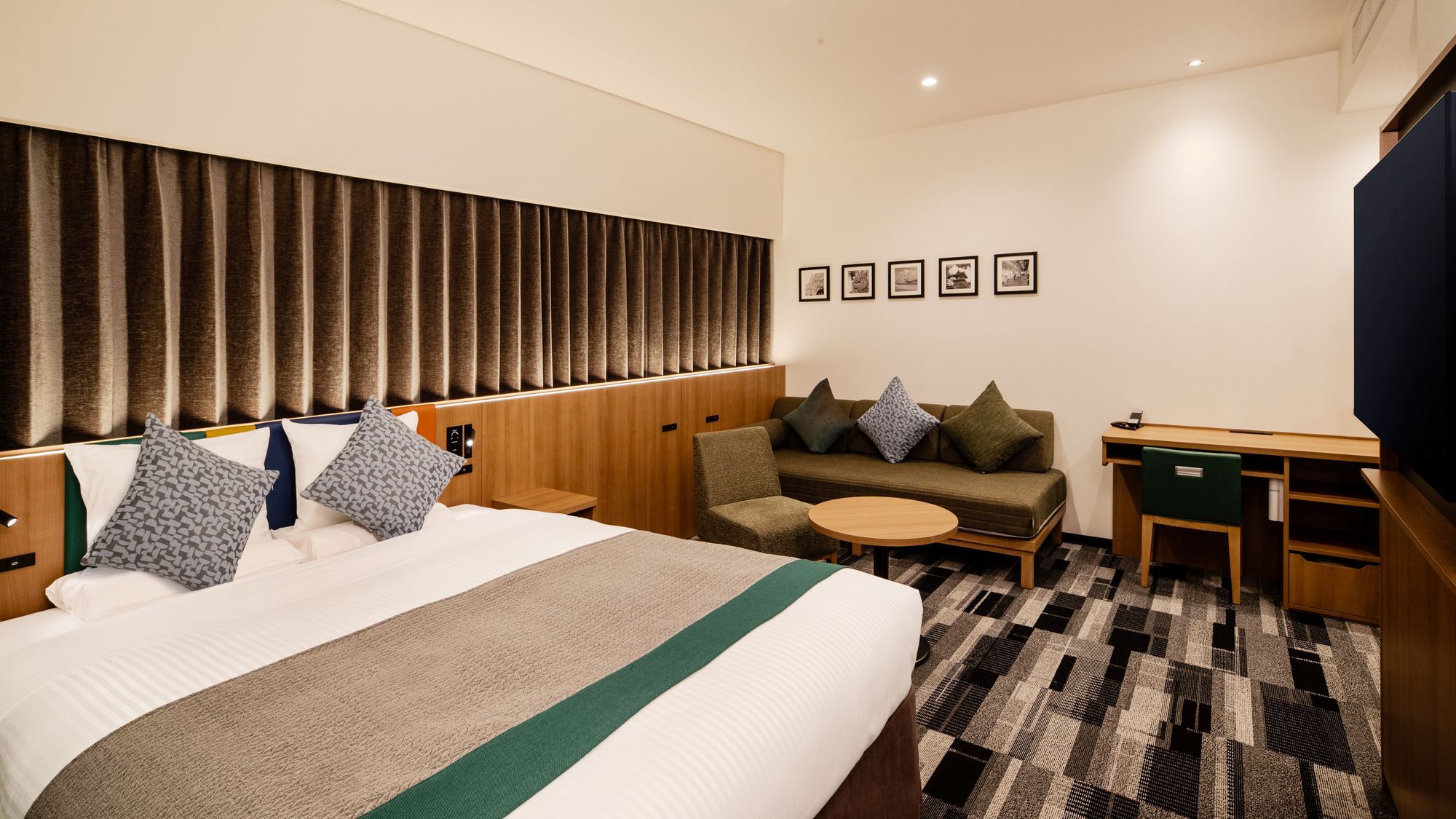 禁煙◇リニューアル アクセシブルクイーン◇３１平米