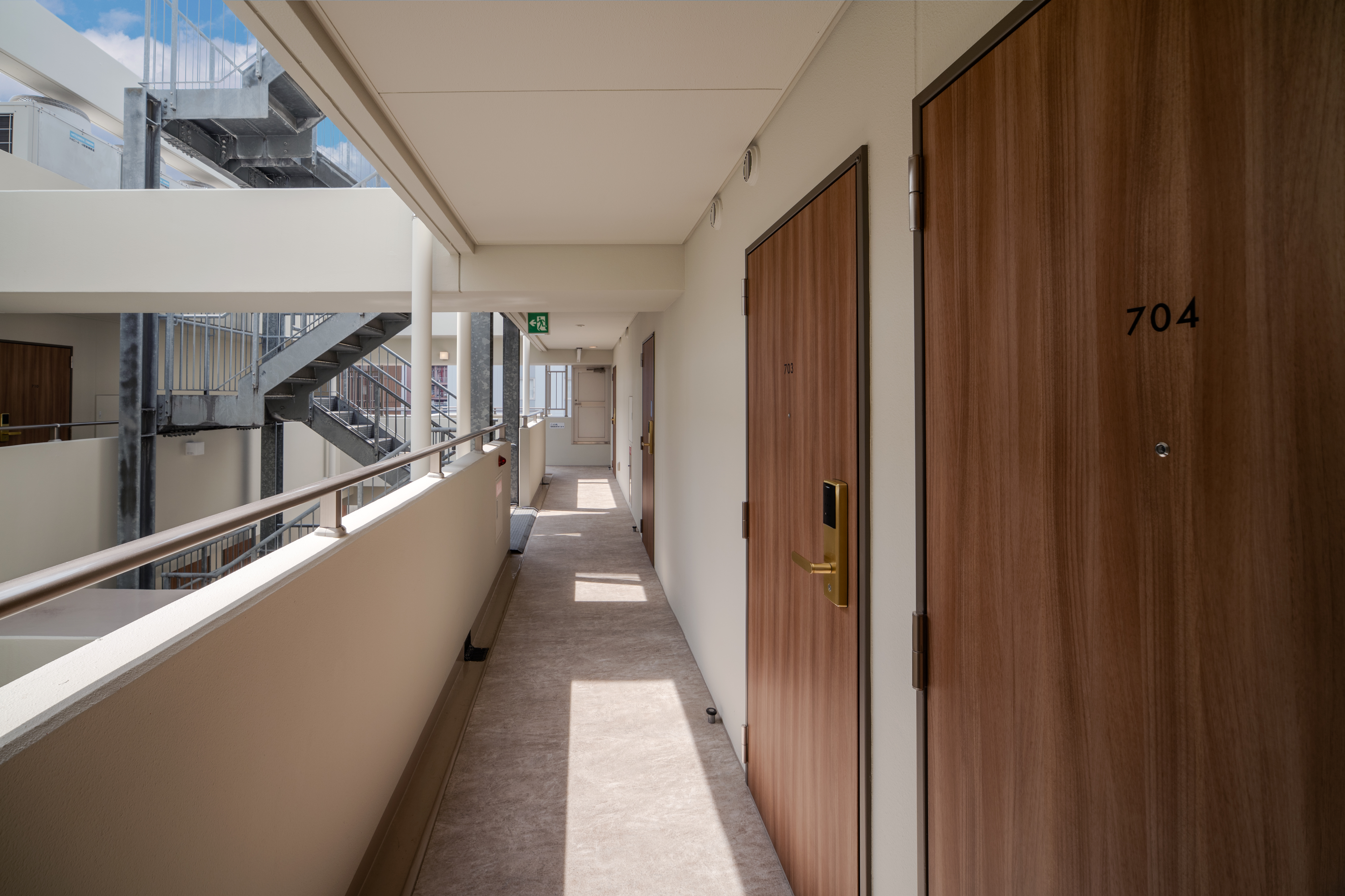 客室フロア（外廊下）