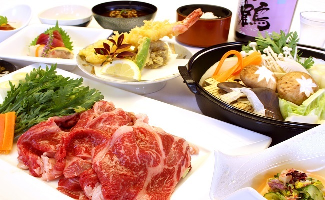 たまらぬ旨さ！お肉がとろける絶品すき焼き鍋♪