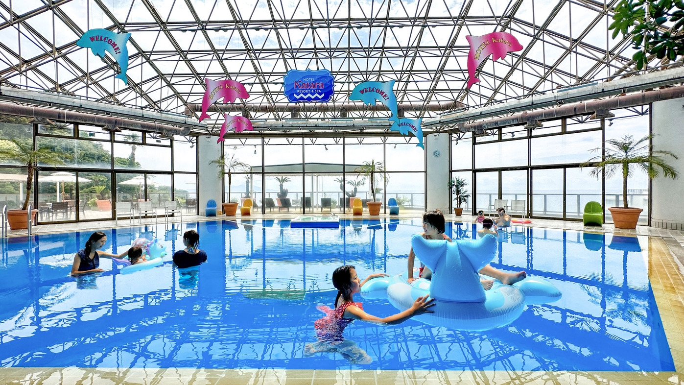 【こども半額！】平日休みの伊豆旅行！プール＆スパに地域最大級のキッズコーナー海の幸60種バイキング